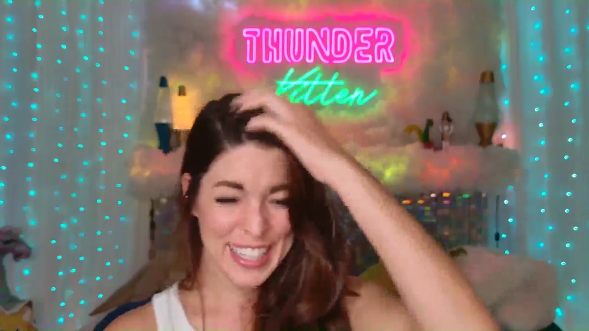 Gallery image thumbnail from ThunderKitten's myfreecams stream on, 06/27/2024, 07:34 image 14 of 20