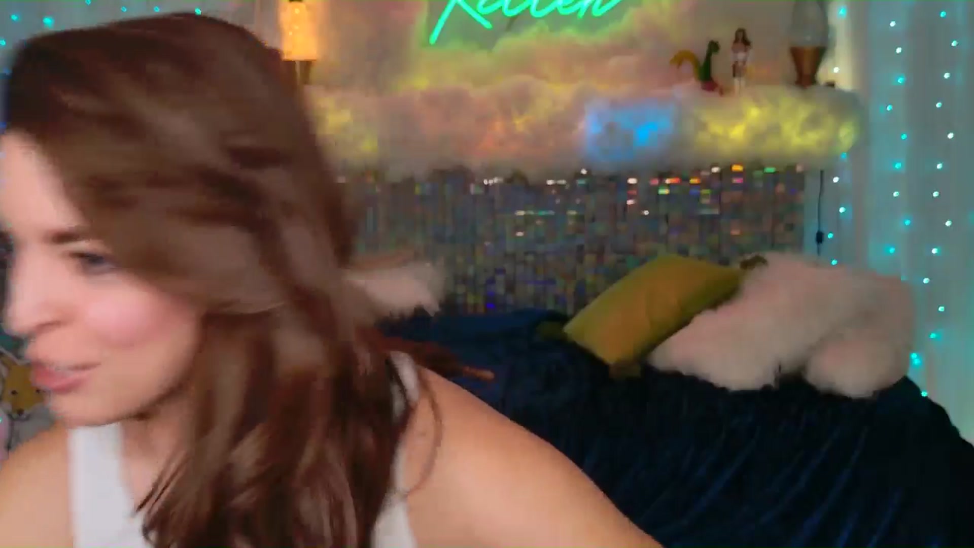 Gallery image thumbnail from ThunderKitten's myfreecams stream on, 06/27/2024, 07:34 image 16 of 20