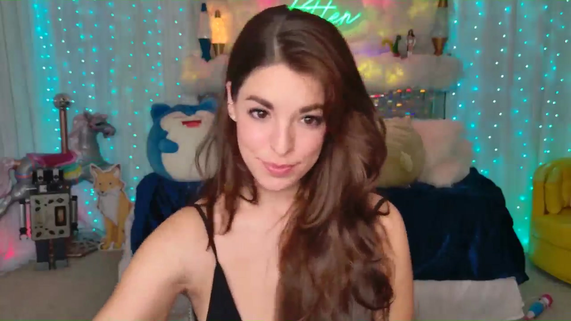 Gallery image thumbnail from ThunderKitten's myfreecams stream on, 07/19/2024, 07:47 image 14 of 20