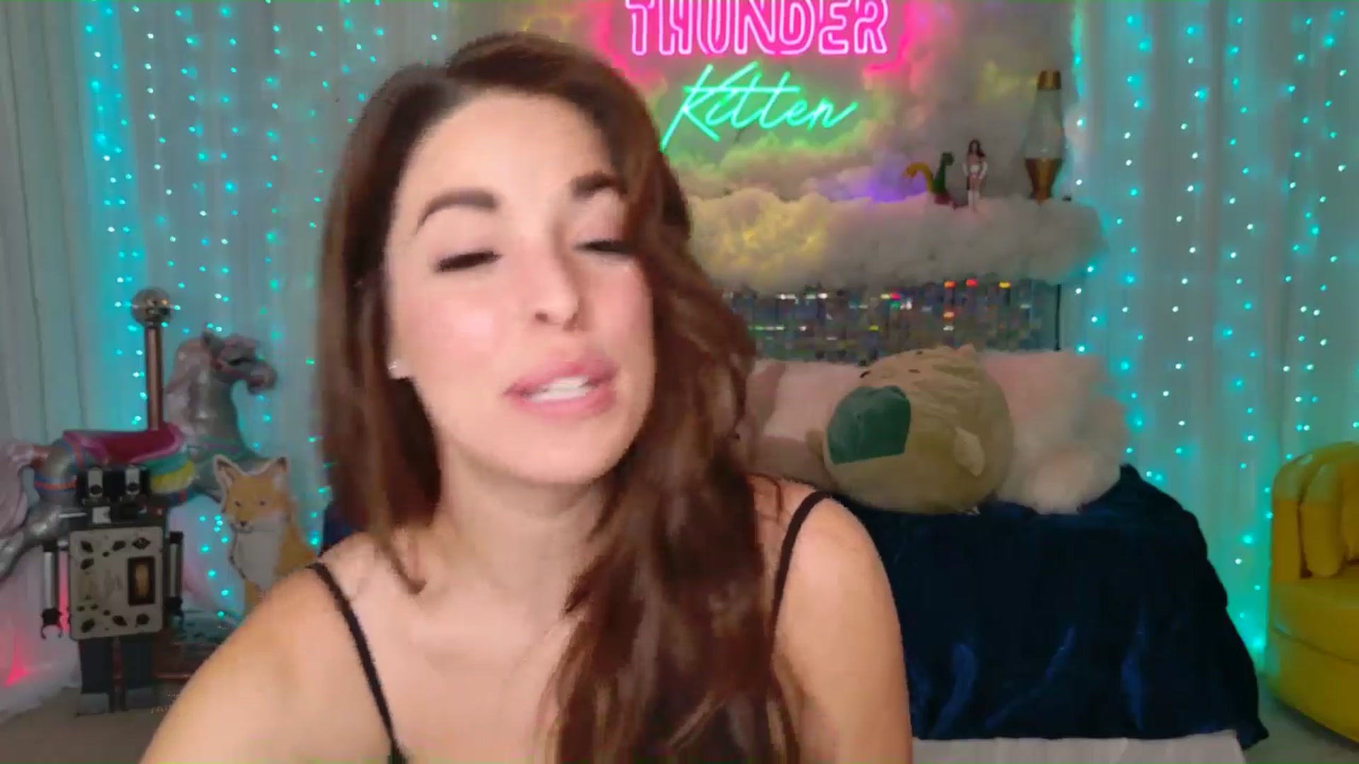 Gallery image thumbnail from ThunderKitten's myfreecams stream on, 07/19/2024, 07:47 image 8 of 20