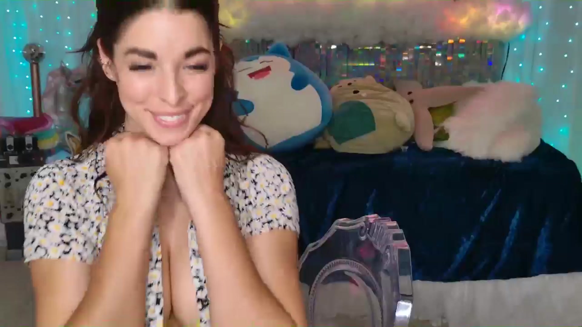 Gallery image thumbnail from ThunderKitten's myfreecams stream on, 07/25/2024, 07:02 image 12 of 20