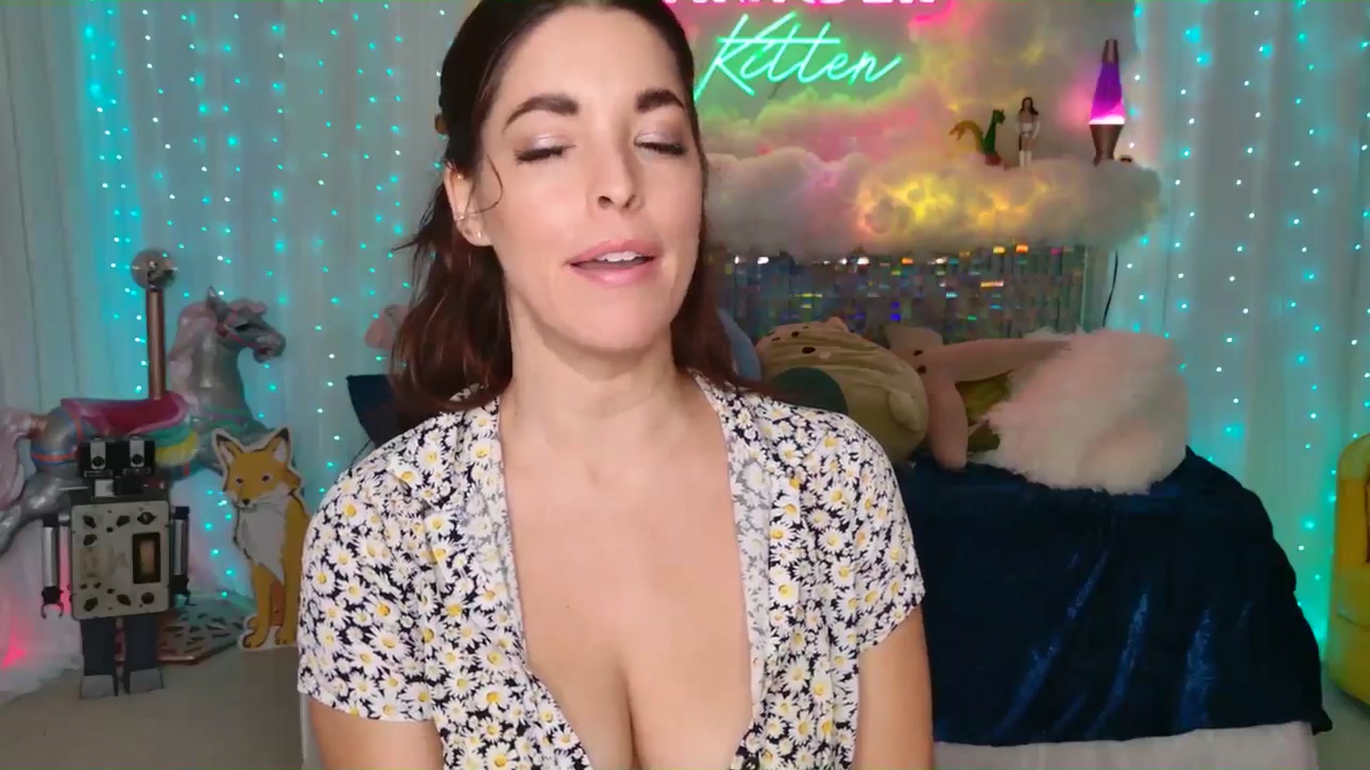 Gallery image thumbnail from ThunderKitten's myfreecams stream on, 07/25/2024, 07:02 image 20 of 20