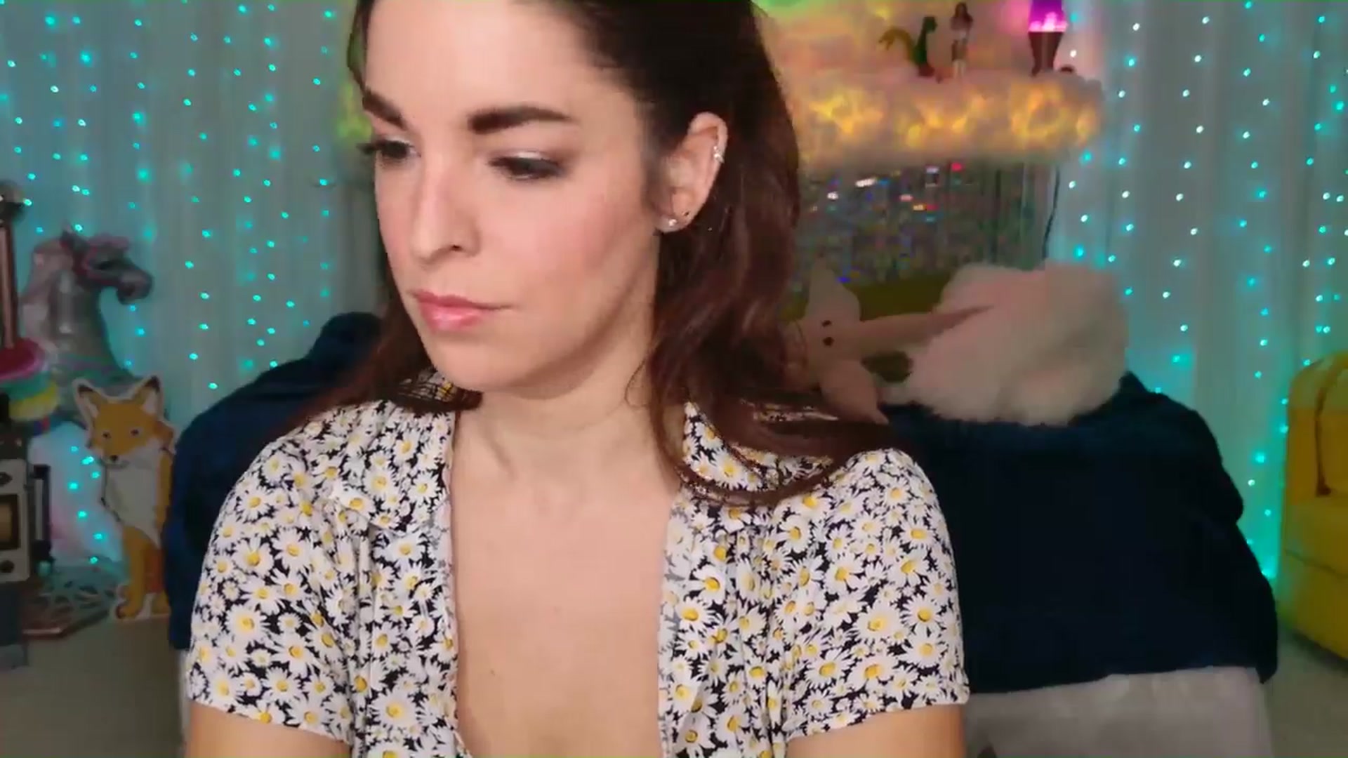 Gallery image thumbnail from ThunderKitten's myfreecams stream on, 07/25/2024, 10:16 image 15 of 20