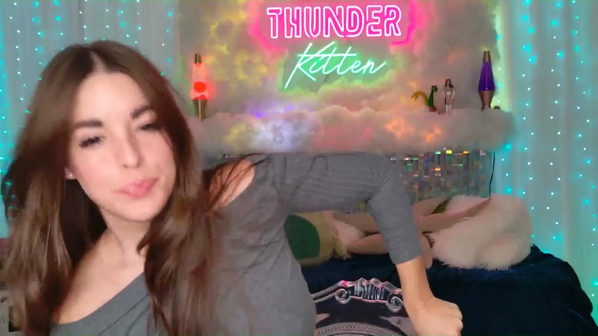 Gallery image thumbnail from ThunderKitten's myfreecams stream on, 07/27/2024, 08:55 image 11 of 20