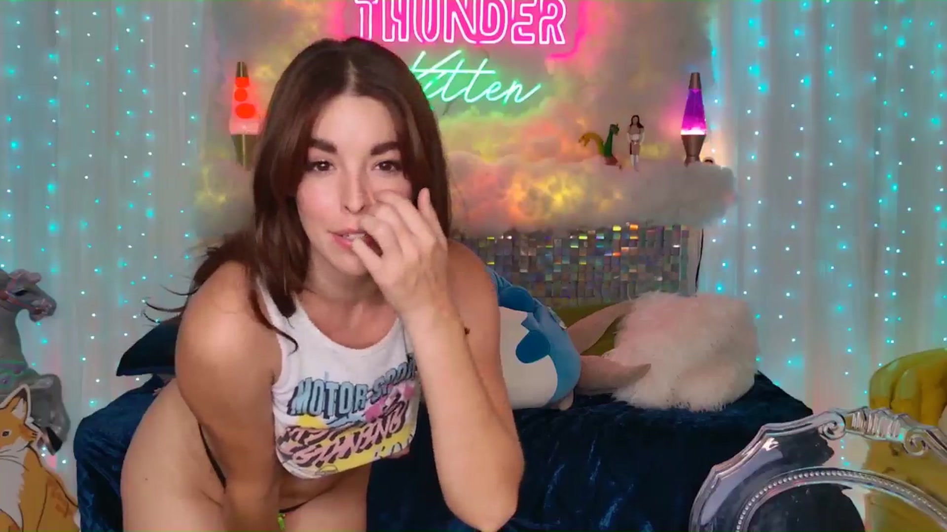 Gallery image thumbnail from ThunderKitten's myfreecams stream on, 08/01/2024, 10:43 image 4 of 20