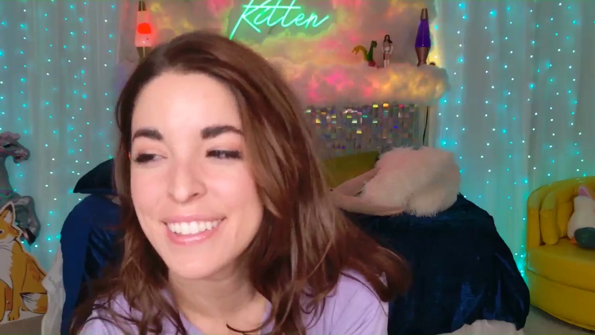 Gallery image thumbnail from ThunderKitten's myfreecams stream on, 08/08/2024, 07:11 image 6 of 20