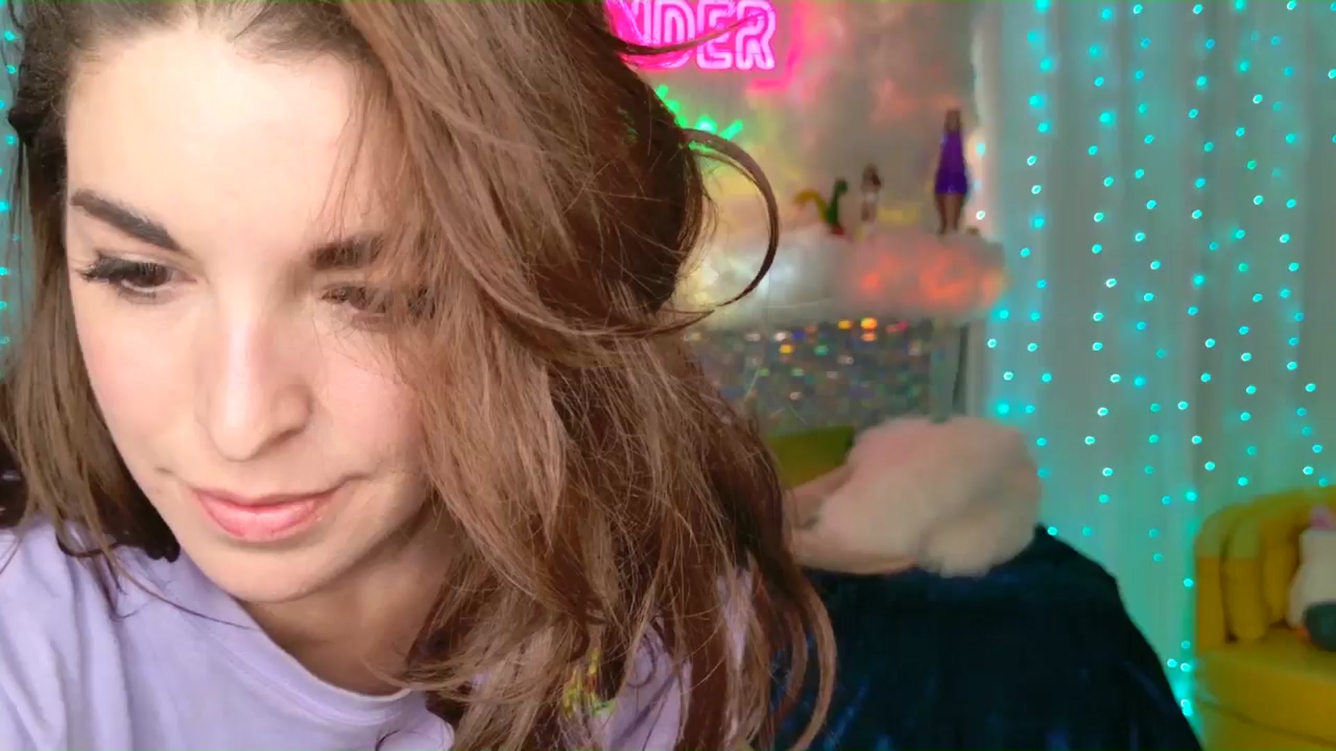 Gallery image thumbnail from ThunderKitten's myfreecams stream on, 08/08/2024, 07:11 image 1 of 20