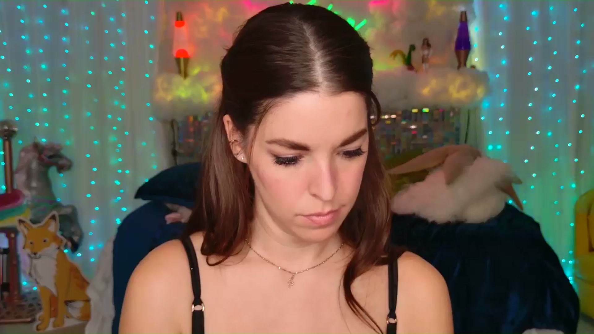 Gallery image thumbnail from ThunderKitten's myfreecams stream on, 08/10/2024, 09:44 image 8 of 20