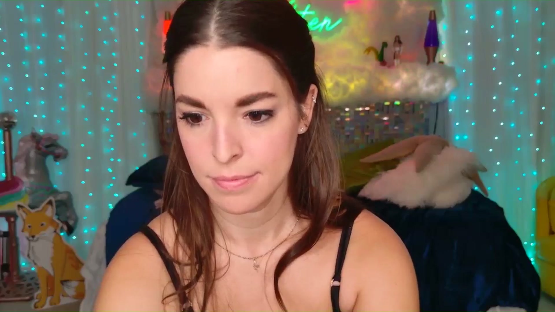 Gallery image thumbnail from ThunderKitten's myfreecams stream on, 08/10/2024, 09:44 image 5 of 20