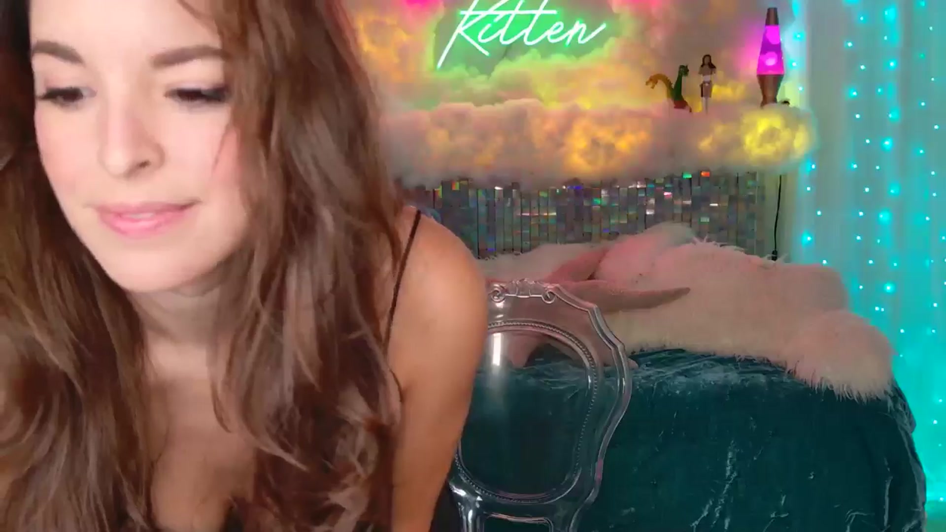 Gallery image thumbnail from ThunderKitten's myfreecams stream on, 08/29/2024, 08:04 image 5 of 20