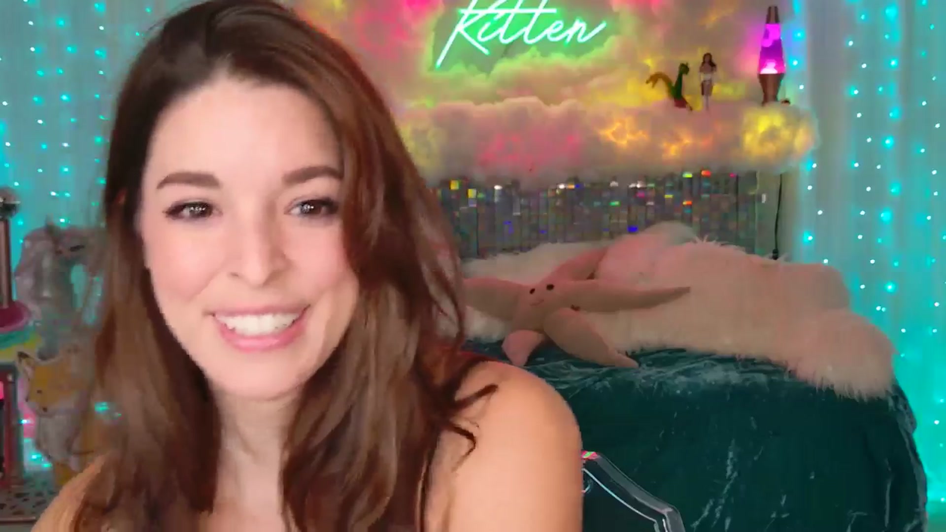 Gallery image thumbnail from ThunderKitten's myfreecams stream on, 08/29/2024, 08:04 image 7 of 20