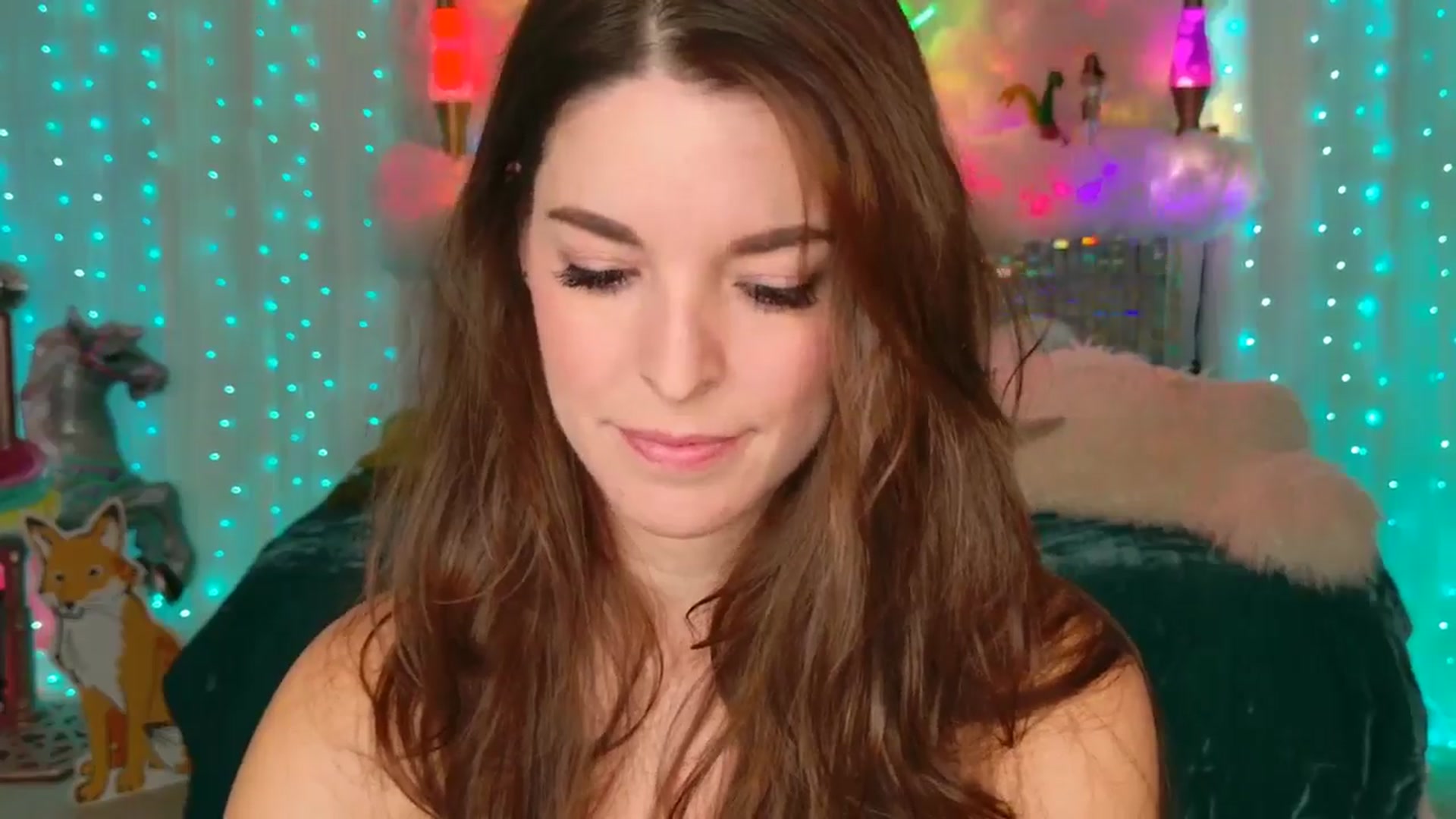 Gallery image thumbnail from ThunderKitten's myfreecams stream on, 08/29/2024, 08:04 image 14 of 20