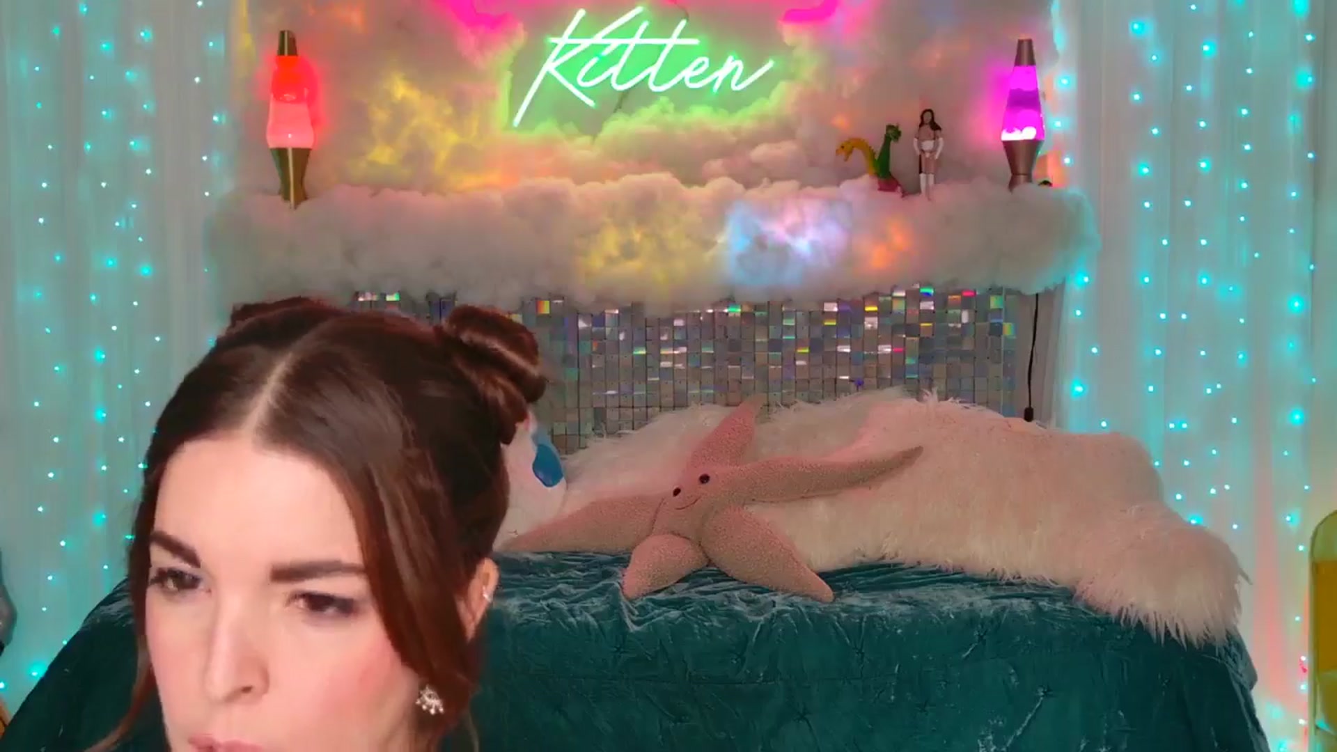 Gallery image thumbnail from ThunderKitten's myfreecams stream on, 08/31/2024, 10:03 image 11 of 20