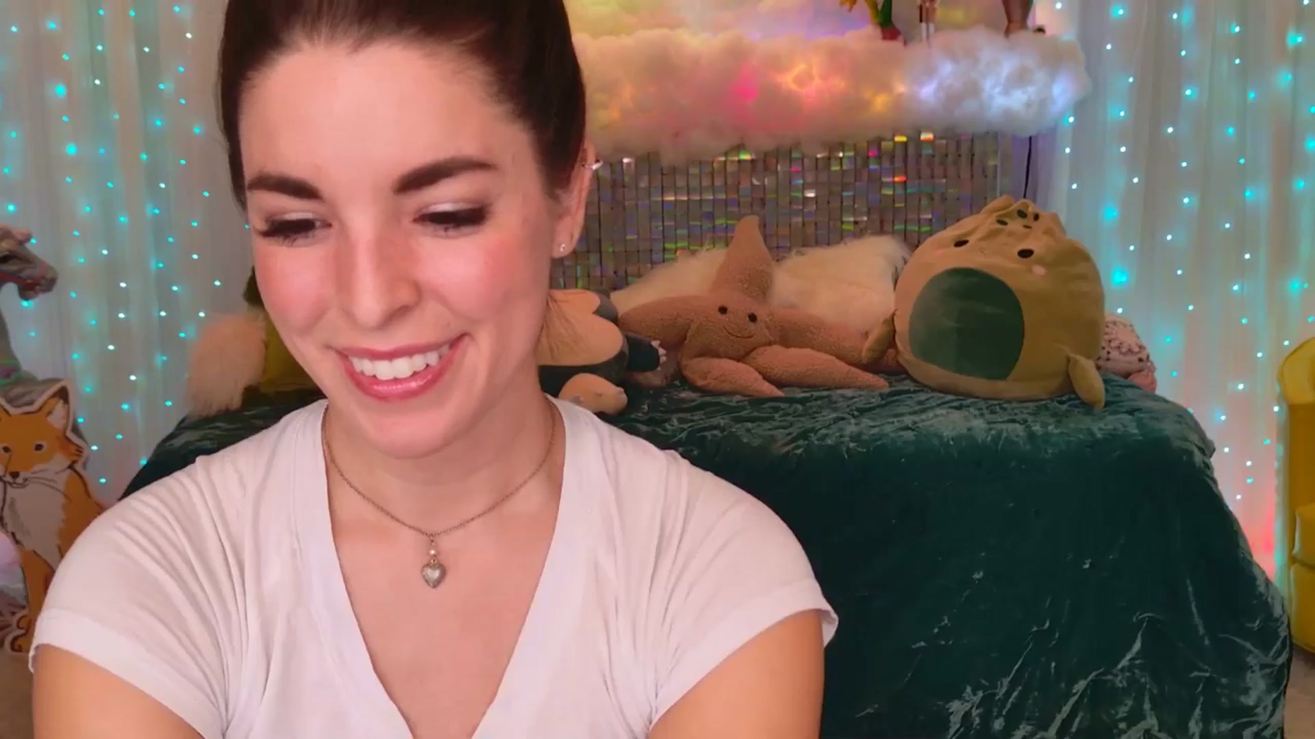 Gallery image thumbnail from ThunderKitten's myfreecams stream on, 10/01/2024, 10:11 image 10 of 20