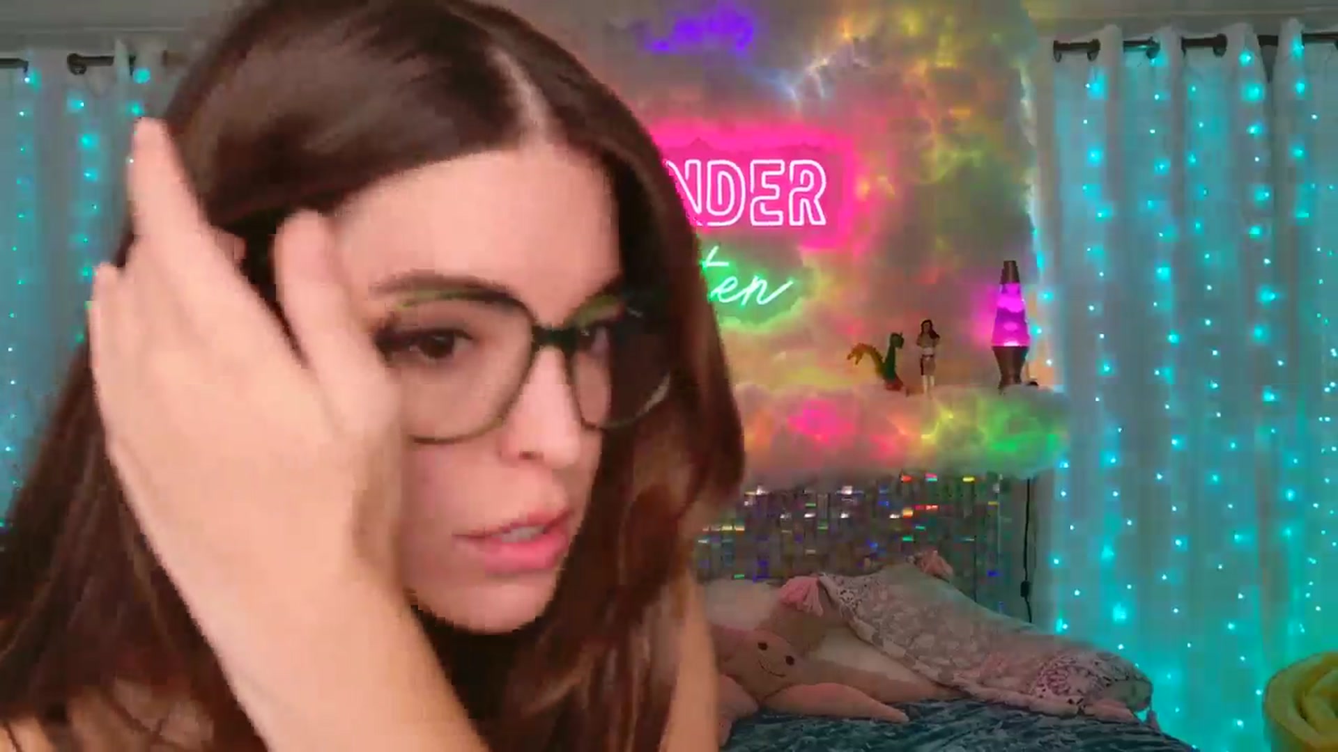 Gallery image thumbnail from ThunderKitten's myfreecams stream on, 10/10/2024, 08:12 image 16 of 20