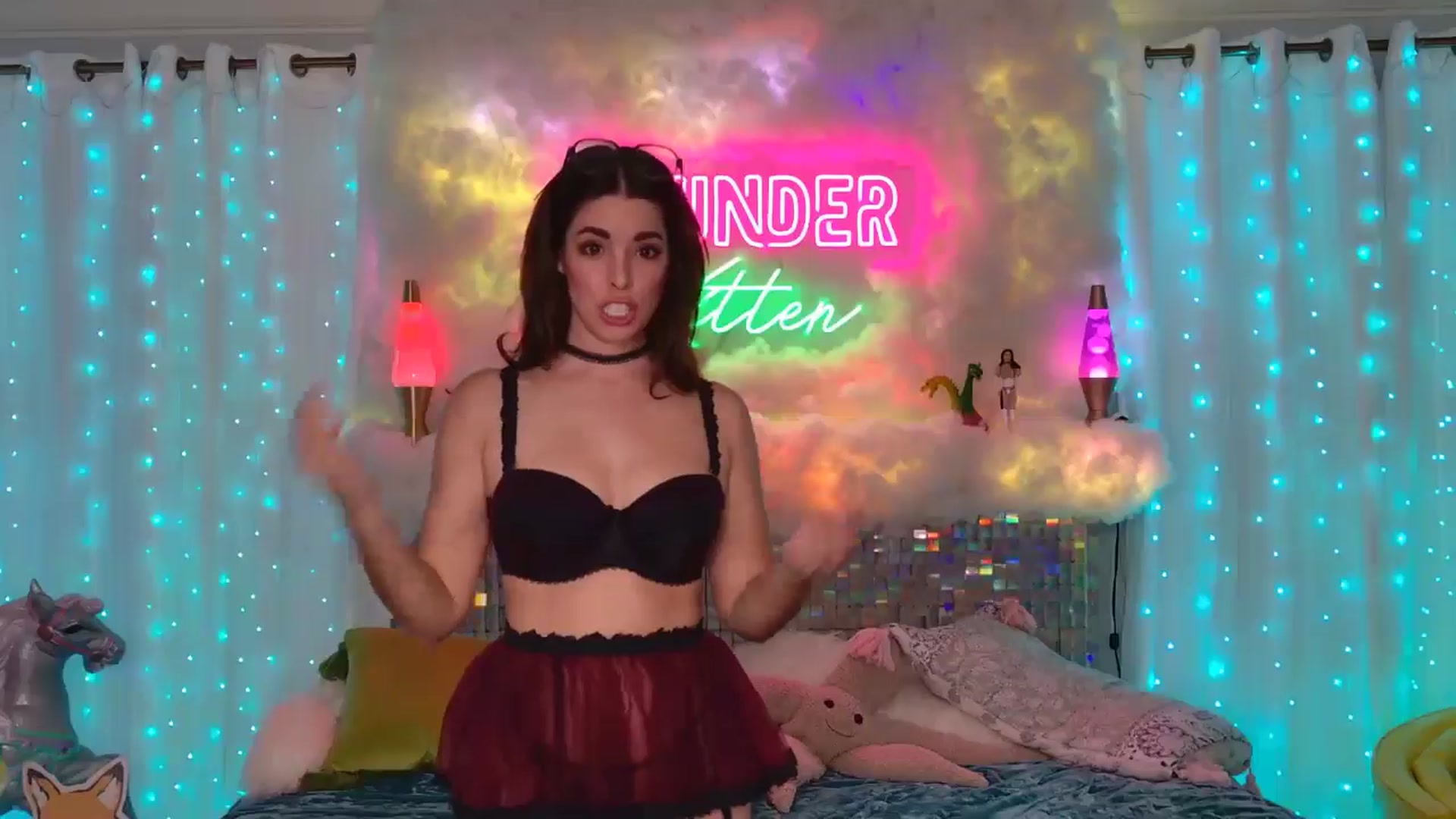 Gallery image thumbnail from ThunderKitten's myfreecams stream on, 10/10/2024, 08:12 image 19 of 20