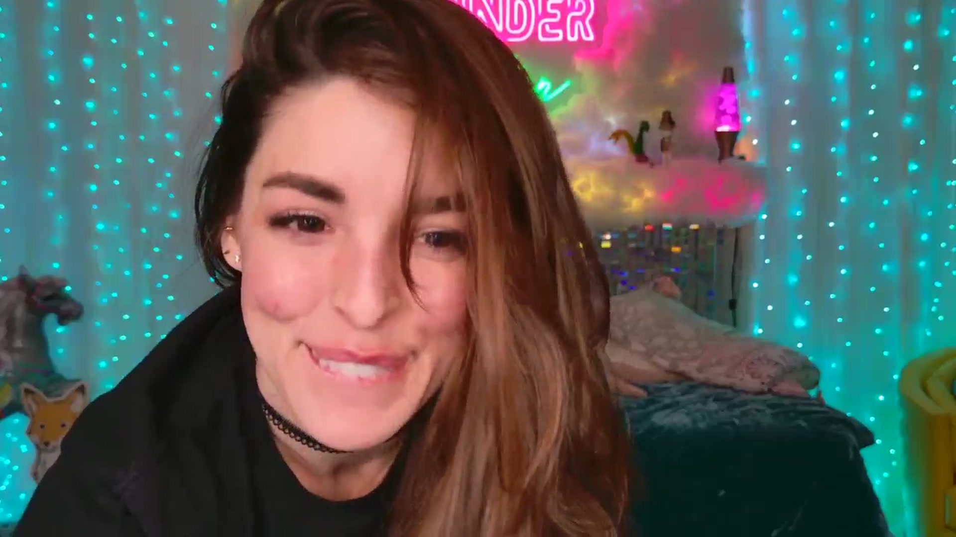 Gallery image thumbnail from ThunderKitten's myfreecams stream on, 10/10/2024, 09:38 image 9 of 20
