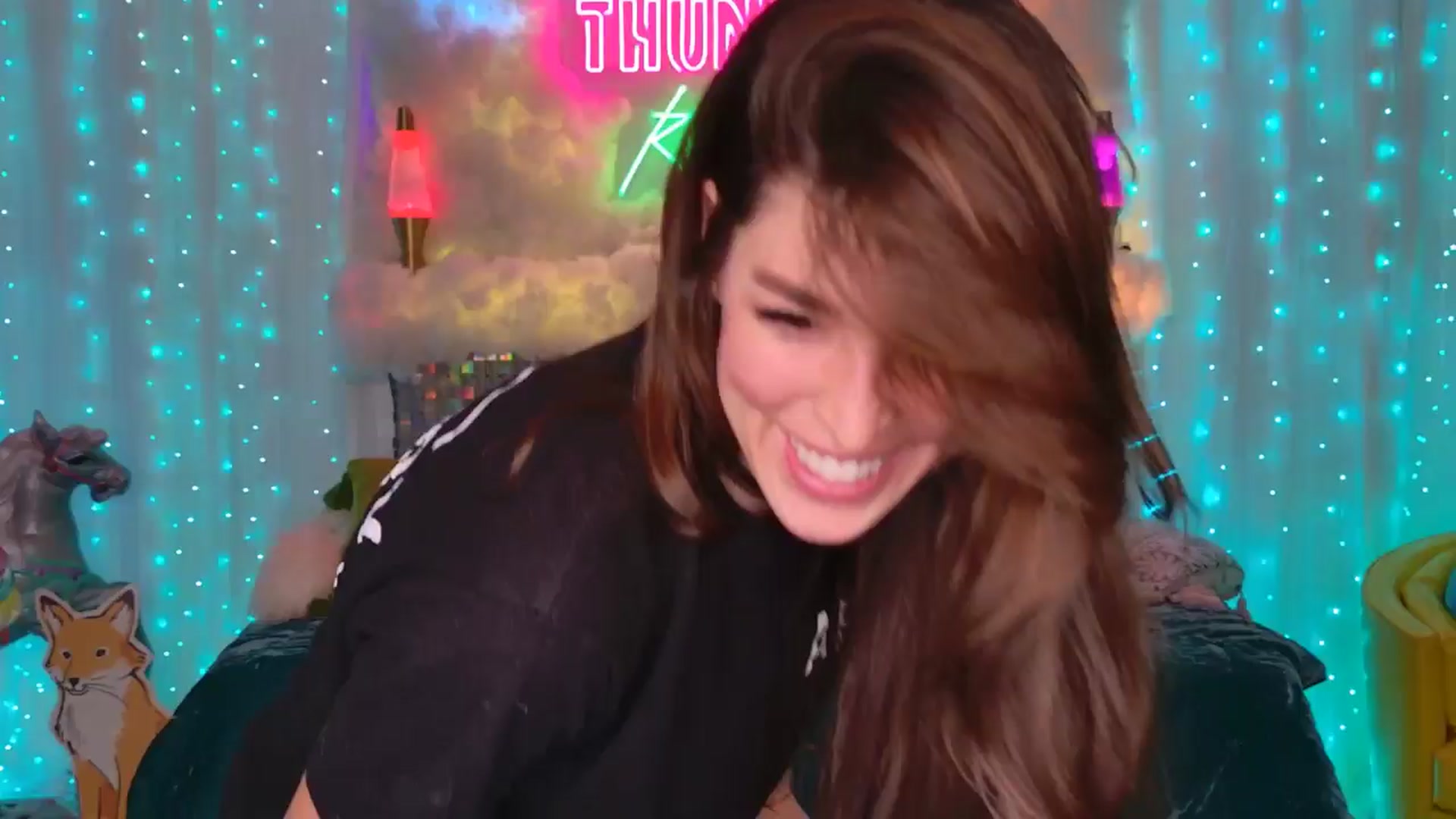Gallery image thumbnail from ThunderKitten's myfreecams stream on, 10/10/2024, 09:38 image 11 of 20