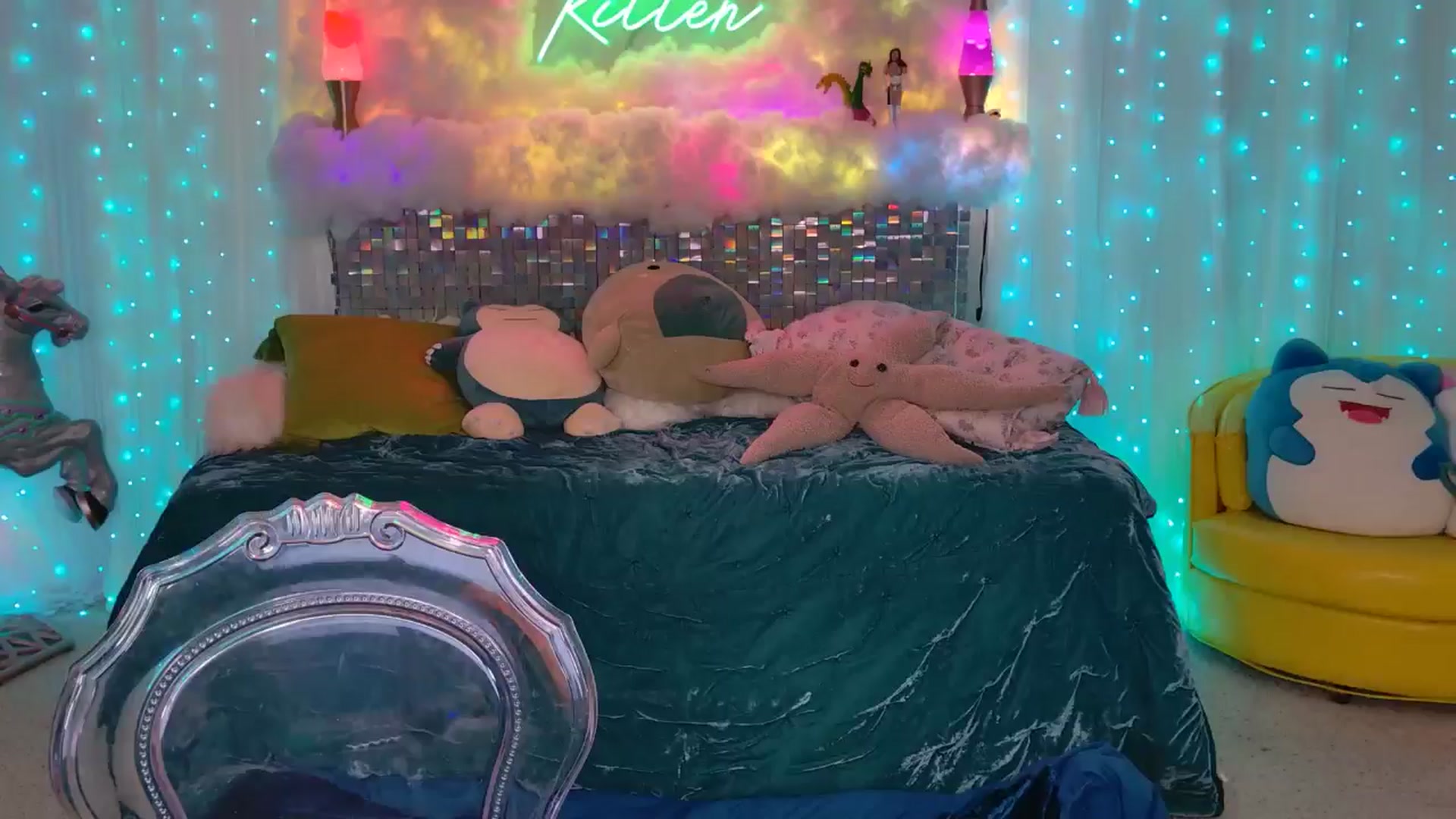 Gallery image thumbnail from ThunderKitten's myfreecams stream on, 11/12/2024, 11:07 image 8 of 20