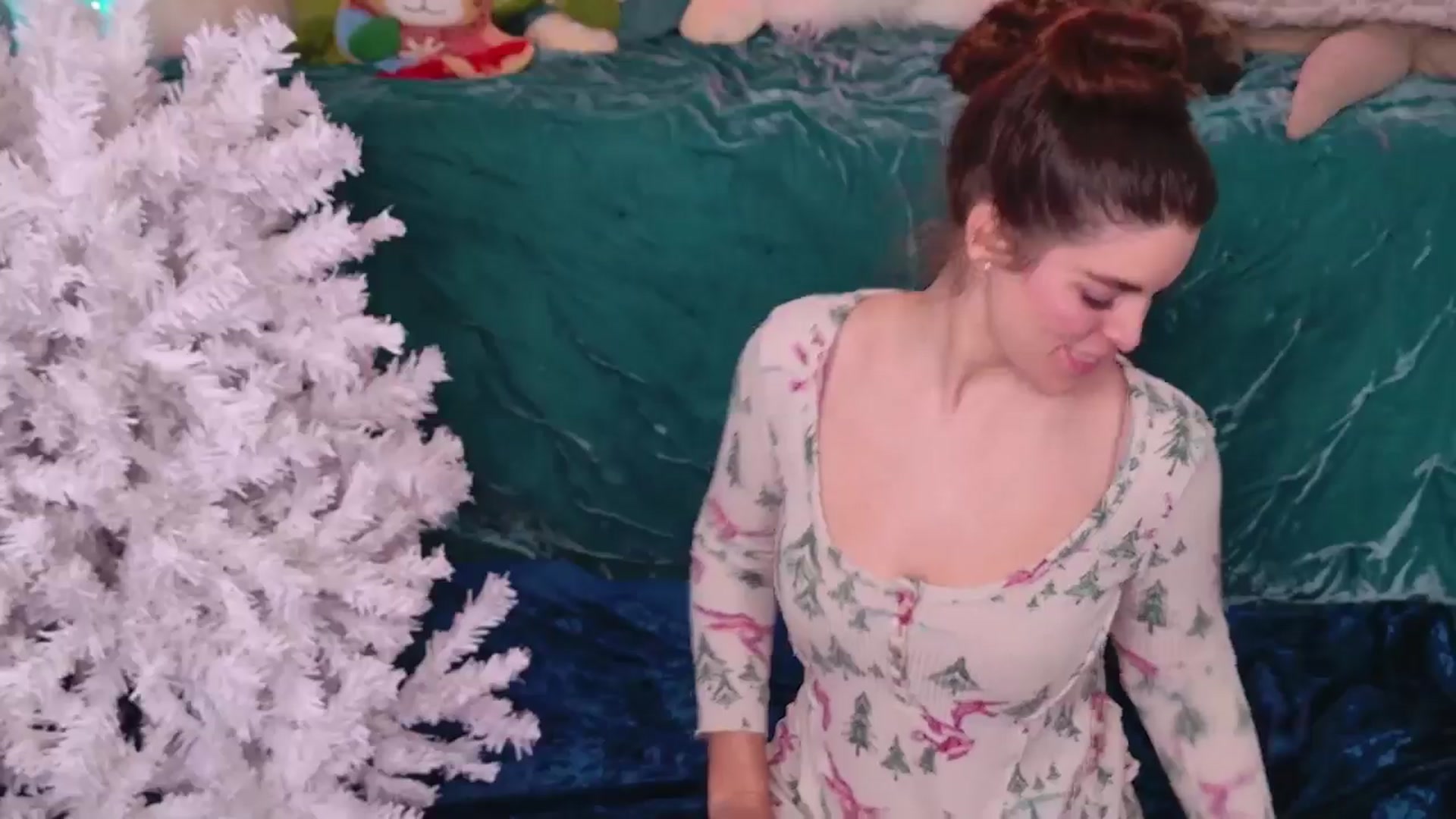 Gallery image thumbnail from ThunderKitten's myfreecams stream on, 12/10/2024, 08:59 image 15 of 20