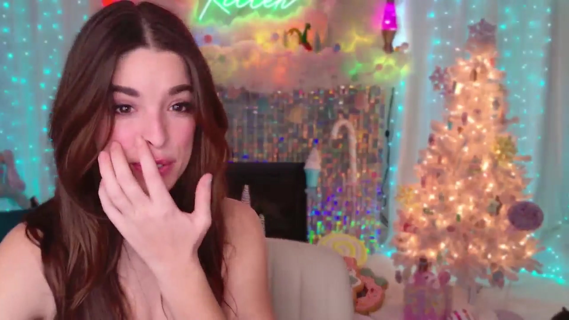 Gallery image thumbnail from ThunderKitten's myfreecams stream on, 12/29/2024, 10:07 image 7 of 20