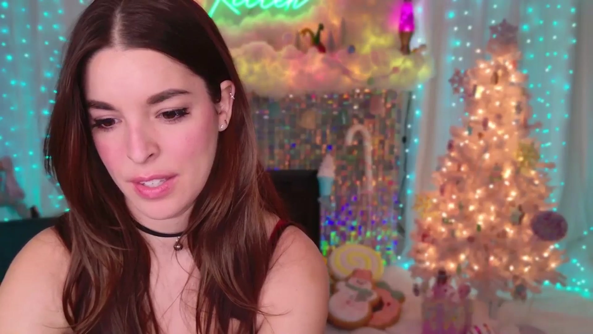 Gallery image thumbnail from ThunderKitten's myfreecams stream on, 12/29/2024, 10:07 image 17 of 20