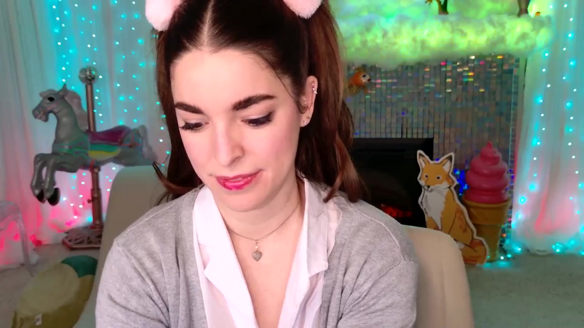 Gallery image thumbnail from ThunderKitten's myfreecams stream on, 02/08/2025, 08:54 image 20 of 20