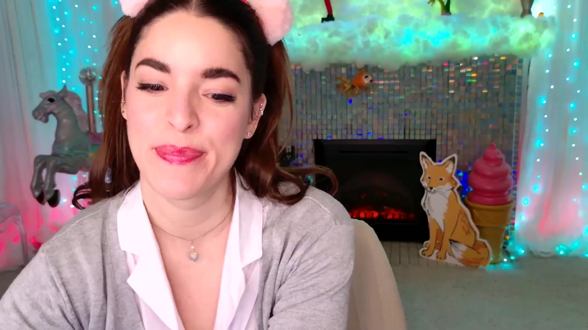 Gallery image thumbnail from ThunderKitten's myfreecams stream on, 02/08/2025, 08:54 image 9 of 20
