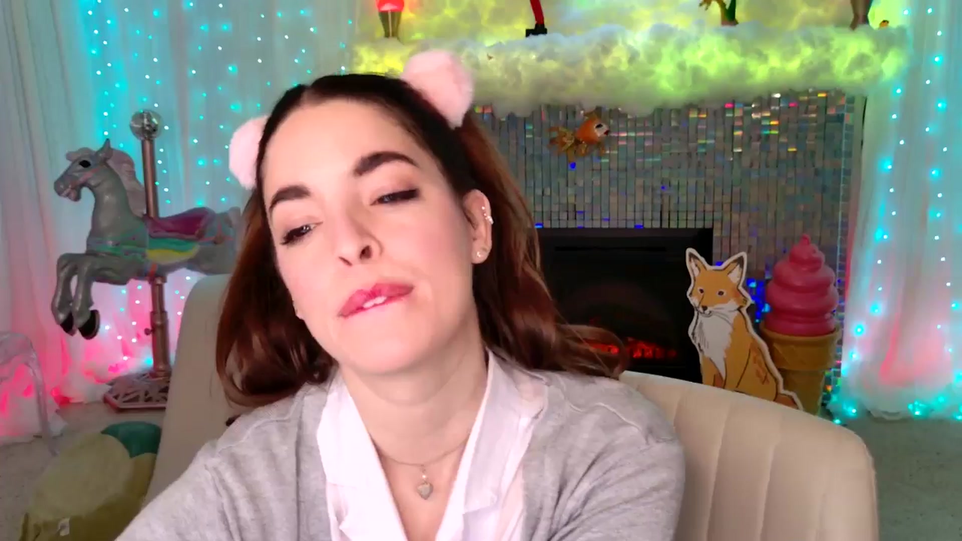 Gallery image thumbnail from ThunderKitten's myfreecams stream on, 02/08/2025, 08:54 image 6 of 20