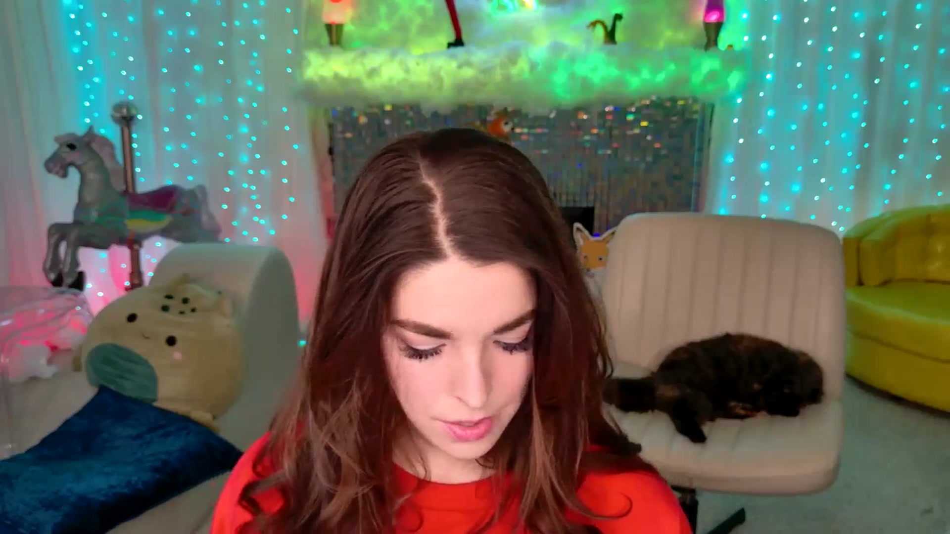 Gallery image thumbnail from ThunderKitten's myfreecams stream on, 02/13/2025, 08:17 image 9 of 20