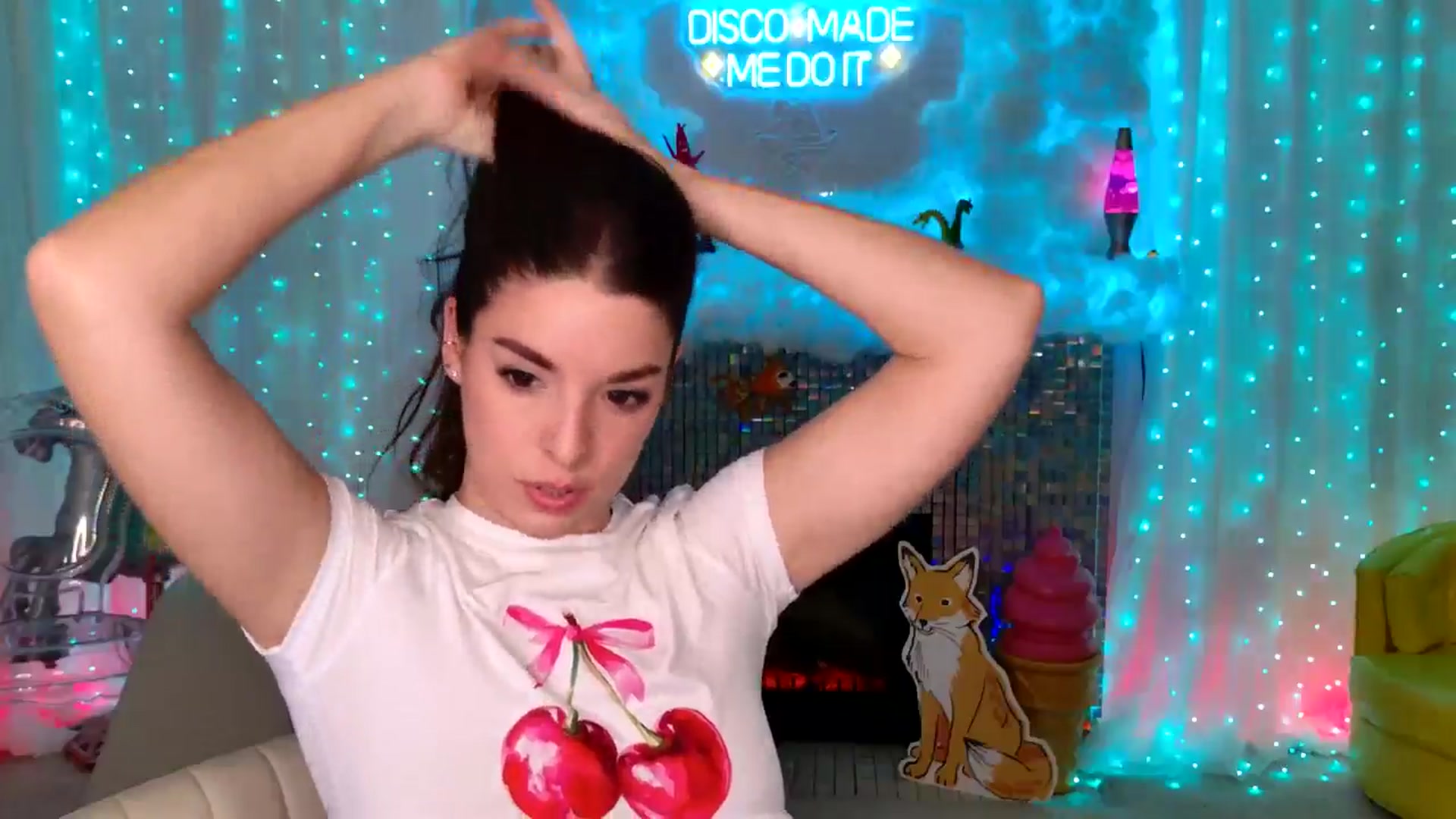 Gallery image thumbnail from ThunderKitten's myfreecams stream on, 02/20/2025, 08:20 image 19 of 20