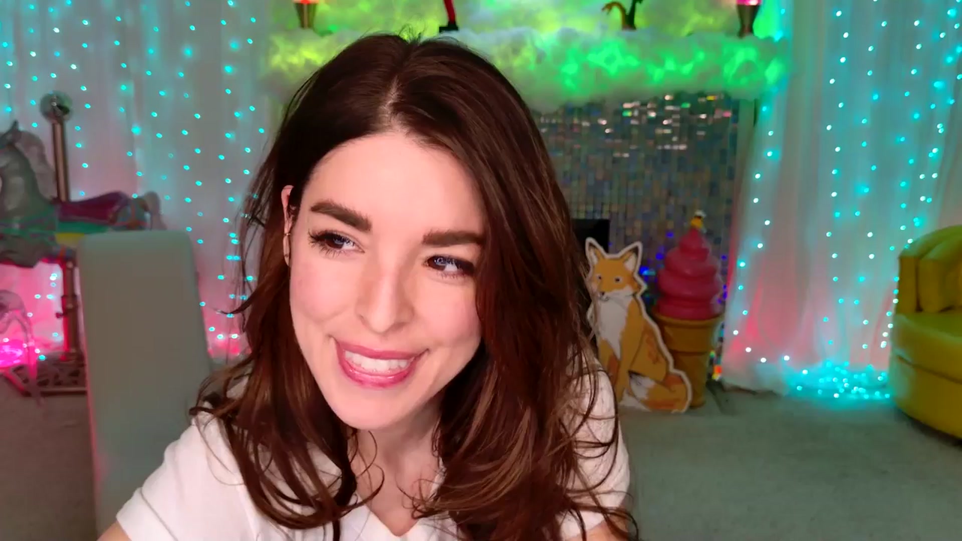 Gallery image thumbnail from ThunderKitten's myfreecams stream on, 03/01/2025, 07:17 image 14 of 20