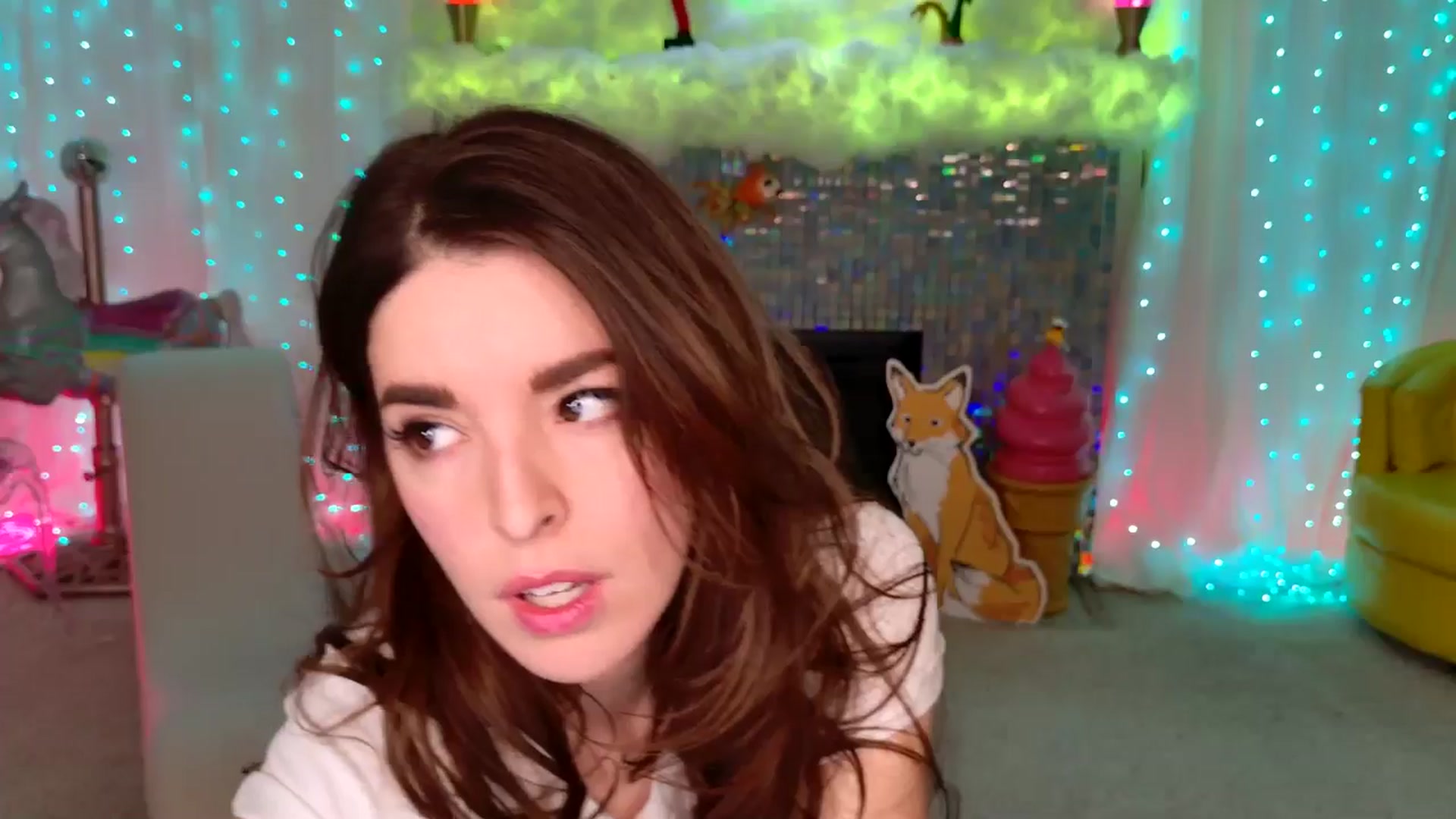 Gallery image thumbnail from ThunderKitten's myfreecams stream on, 03/01/2025, 07:17 image 17 of 20