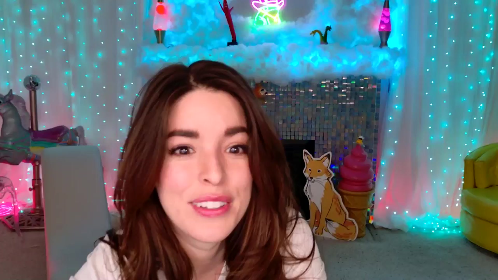 Gallery image thumbnail from ThunderKitten's myfreecams stream on, 03/01/2025, 07:17 image 12 of 20