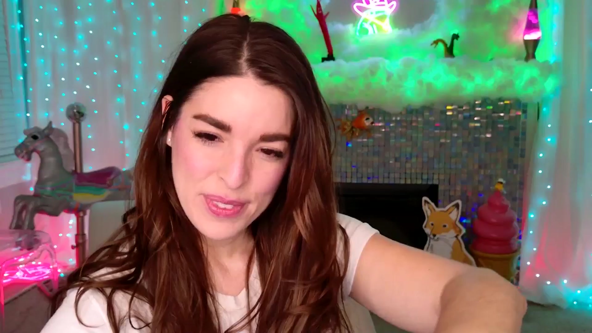 Gallery image thumbnail from ThunderKitten's myfreecams stream on, 03/01/2025, 09:19 image 14 of 20