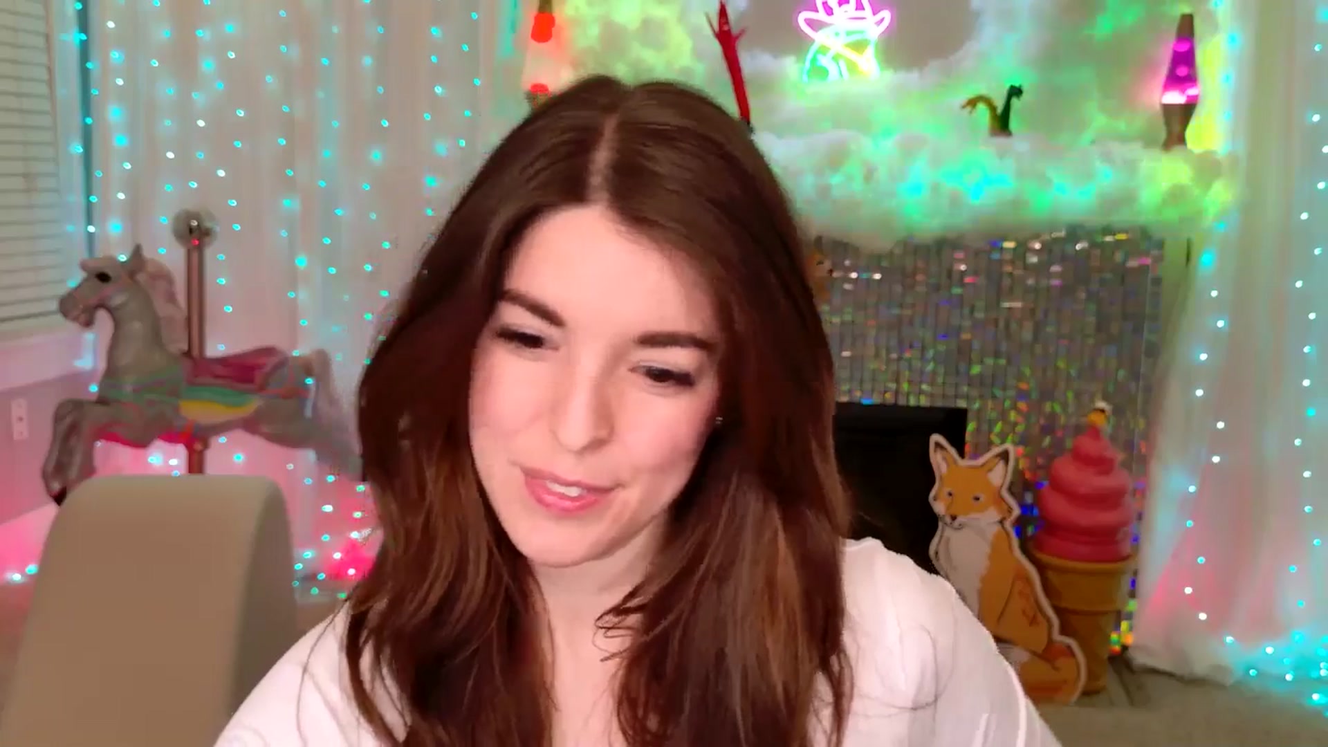 Gallery image thumbnail from ThunderKitten's myfreecams stream on, 03/04/2025, 09:03 image 19 of 20