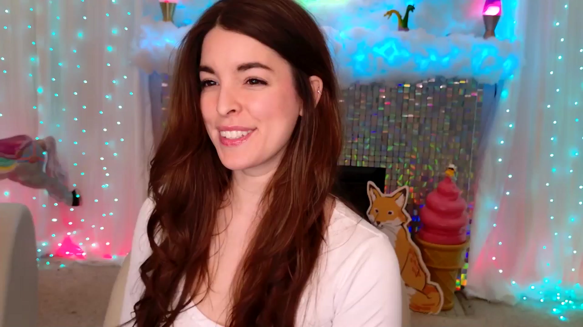Gallery image thumbnail from ThunderKitten's myfreecams stream on, 03/04/2025, 09:03 image 1 of 20