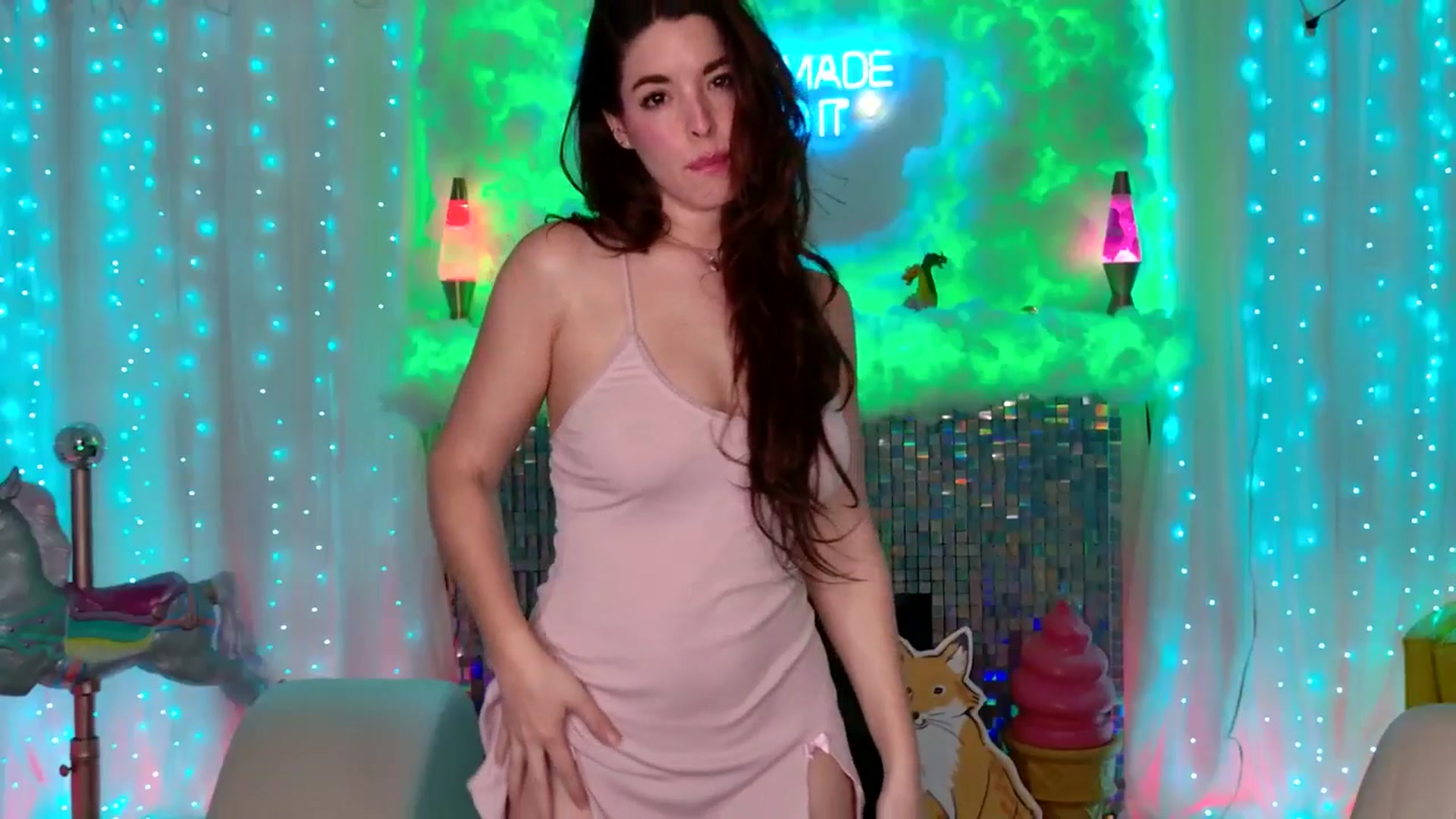 Gallery image thumbnail from ThunderKitten's myfreecams stream on, 04/09/2025, 06:51 image 11 of 20