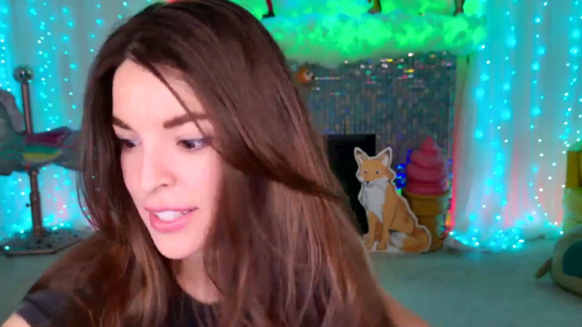Gallery image thumbnail from ThunderKitten's myfreecams stream on, 04/24/2025, 07:36 image 12 of 20