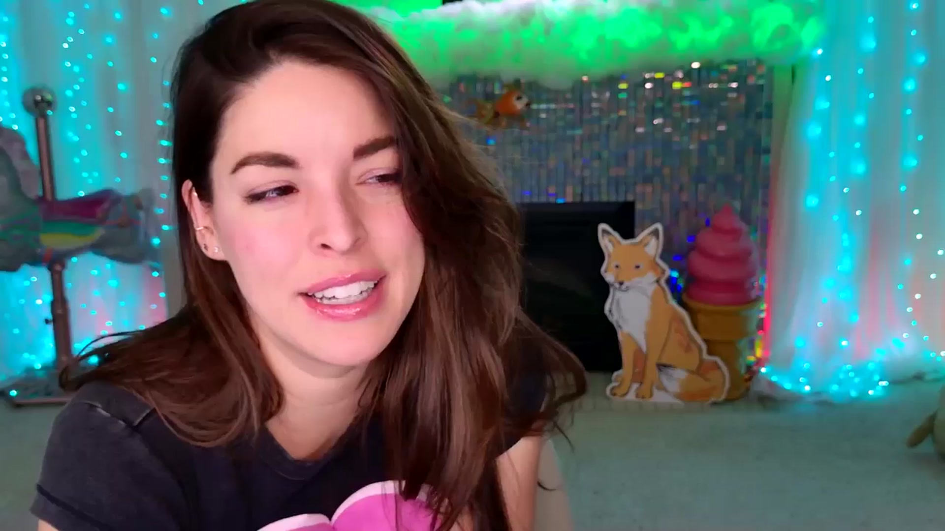 Gallery image thumbnail from ThunderKitten's myfreecams stream on, 04/24/2025, 10:28 image 9 of 20