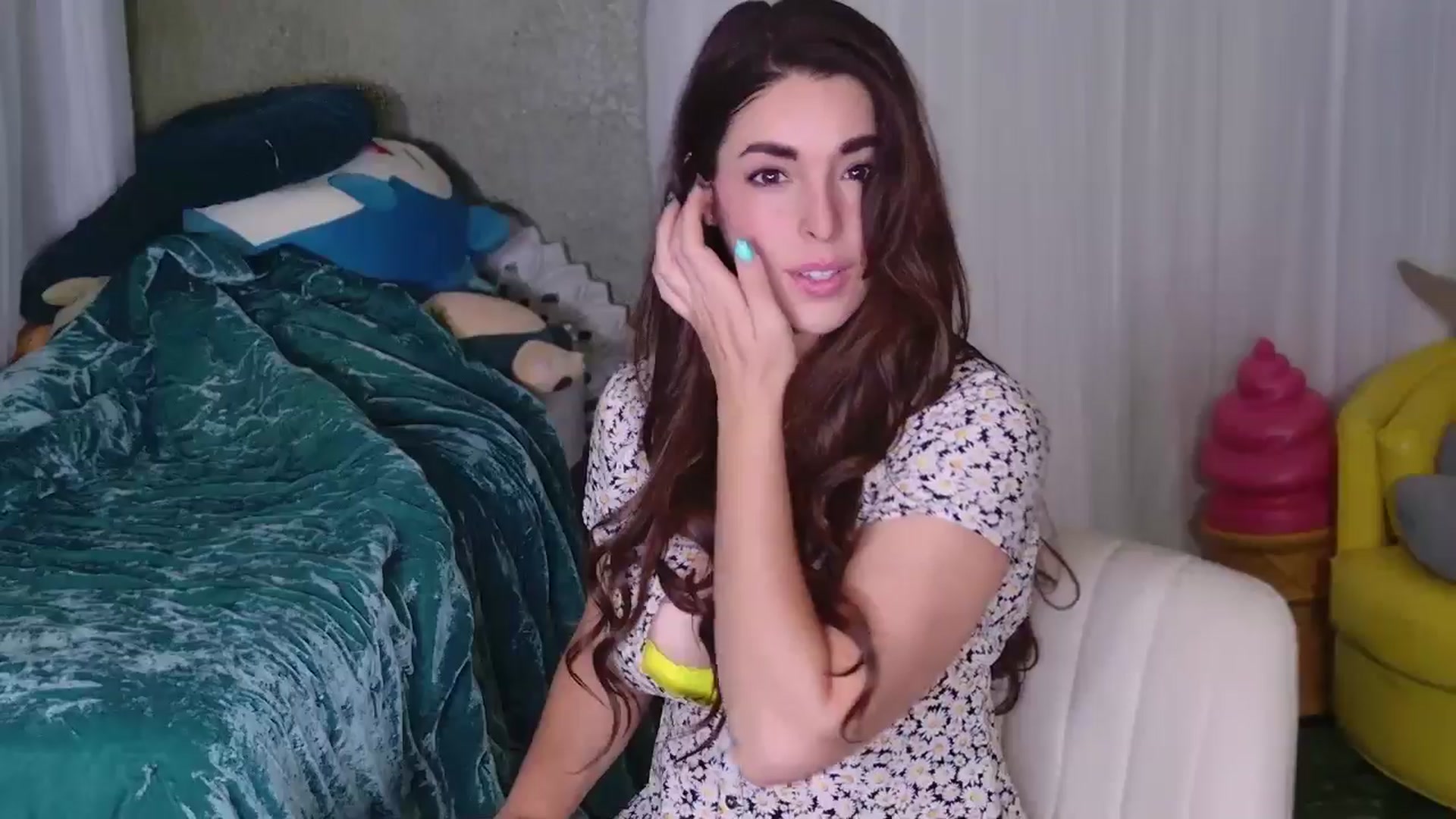 Gallery image thumbnail from ThunderKitten's myfreecams stream on, 06/19/2025, 09:14 image 13 of 20
