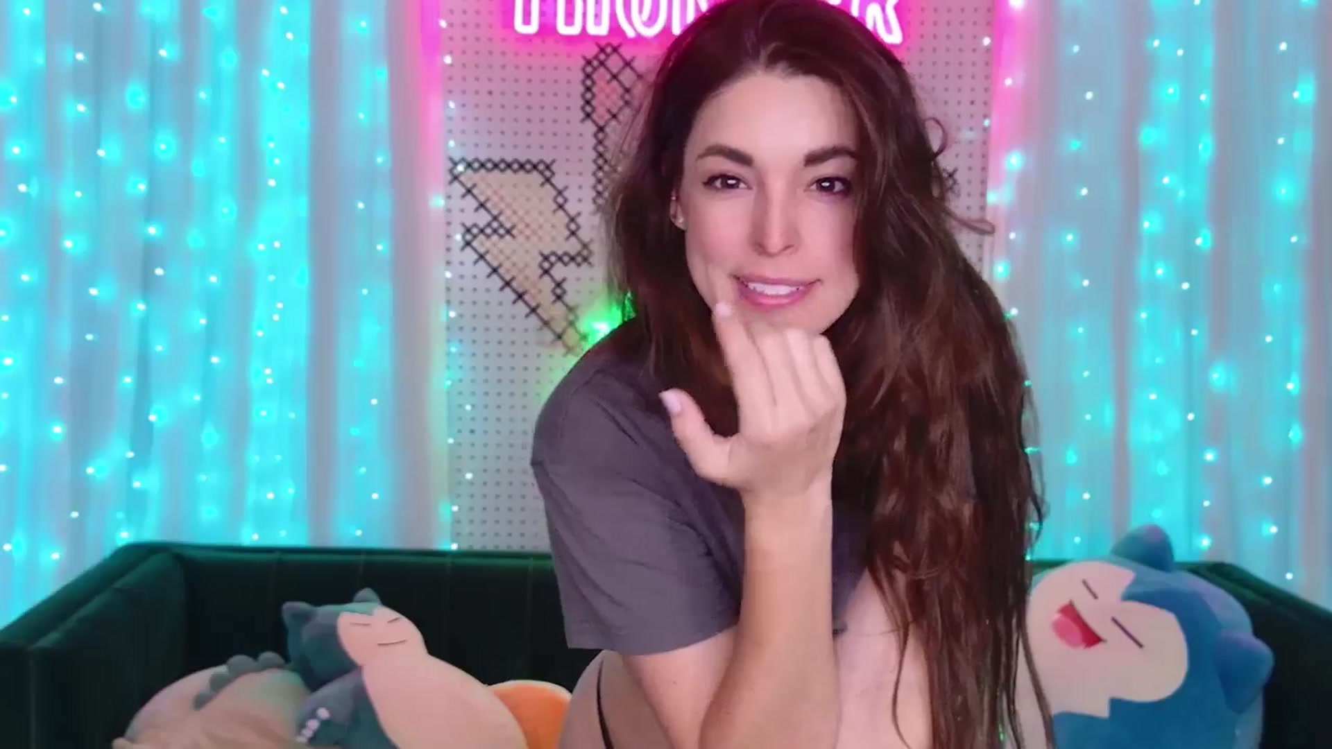 Gallery image thumbnail from ThunderKitten's myfreecams stream on, 09/25/2025, 09:07 image 3 of 20