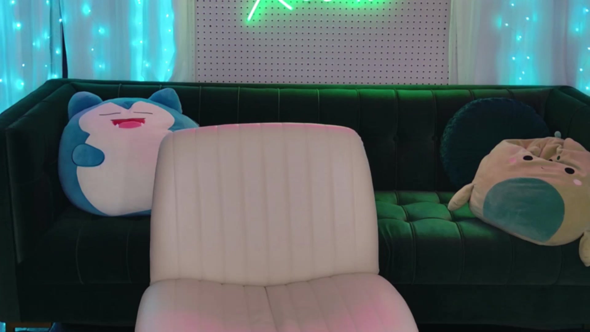 Gallery image thumbnail from ThunderKitten's myfreecams stream on, 11/22/2025, 07:12 image 15 of 20