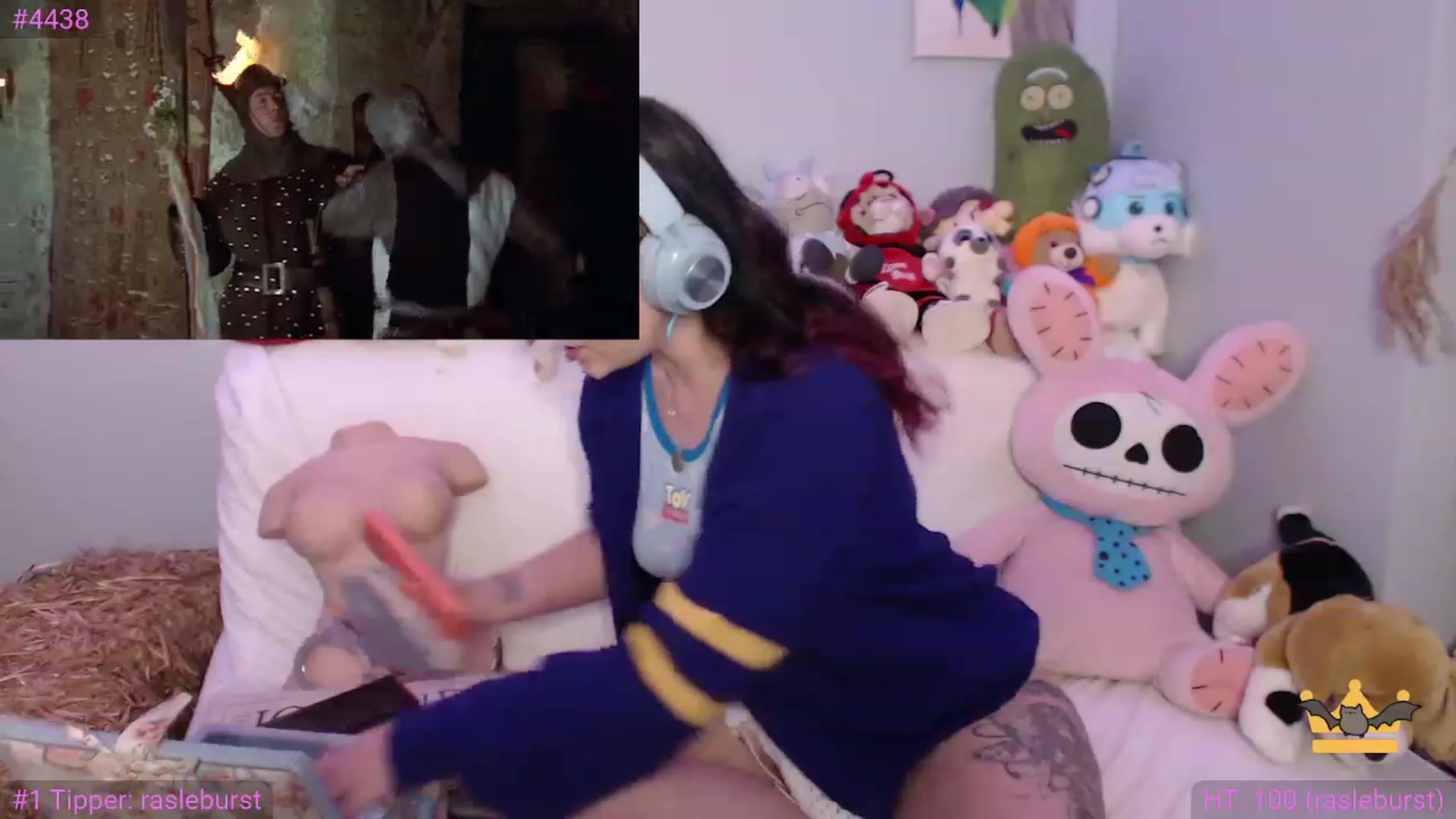 Gallery image thumbnail from TiaBeanie's myfreecams stream on, 11/23/2022, 24:01 image 14 of 20