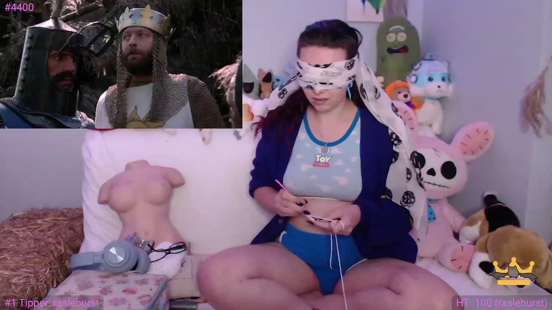 Gallery image thumbnail from TiaBeanie's myfreecams stream on, 11/23/2022, 24:01 image 18 of 20