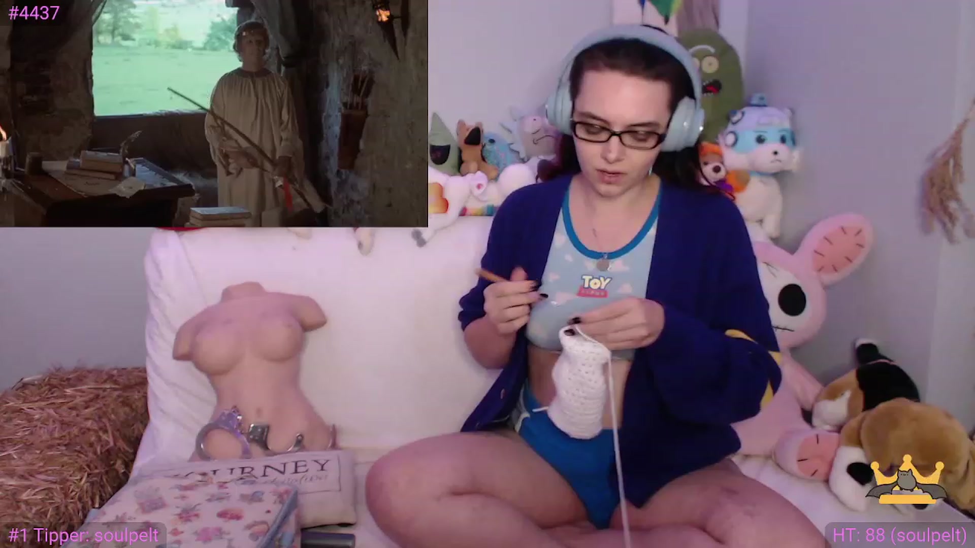 Gallery image thumbnail from TiaBeanie's myfreecams stream on, 11/23/2022, 24:01 image 11 of 20
