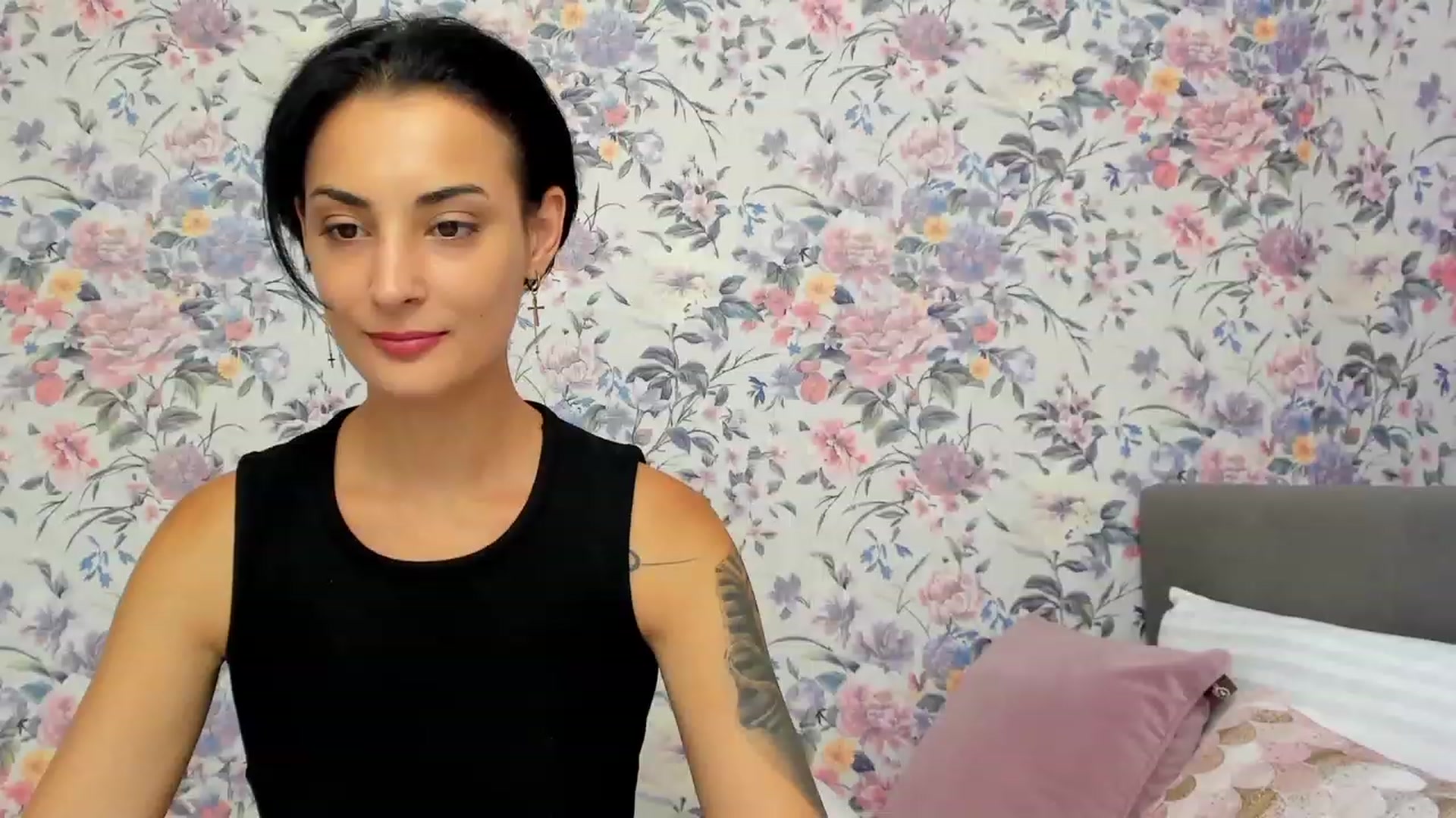 Gallery image thumbnail from TiaChi's myfreecams stream on, 07/29/2023, 12:28 image 18 of 20