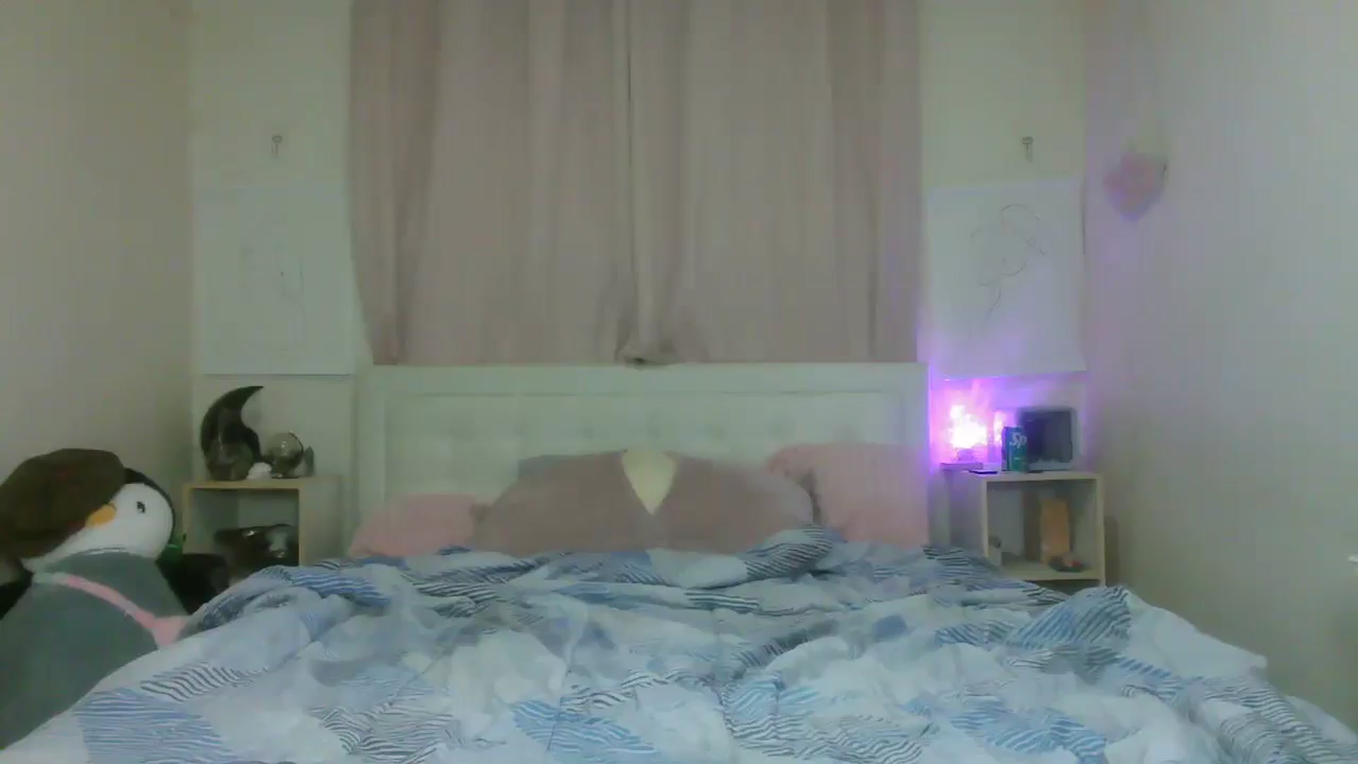 Gallery image thumbnail from TiaLove's myfreecams stream on, 10/26/2025, 12:07 image 5 of 20