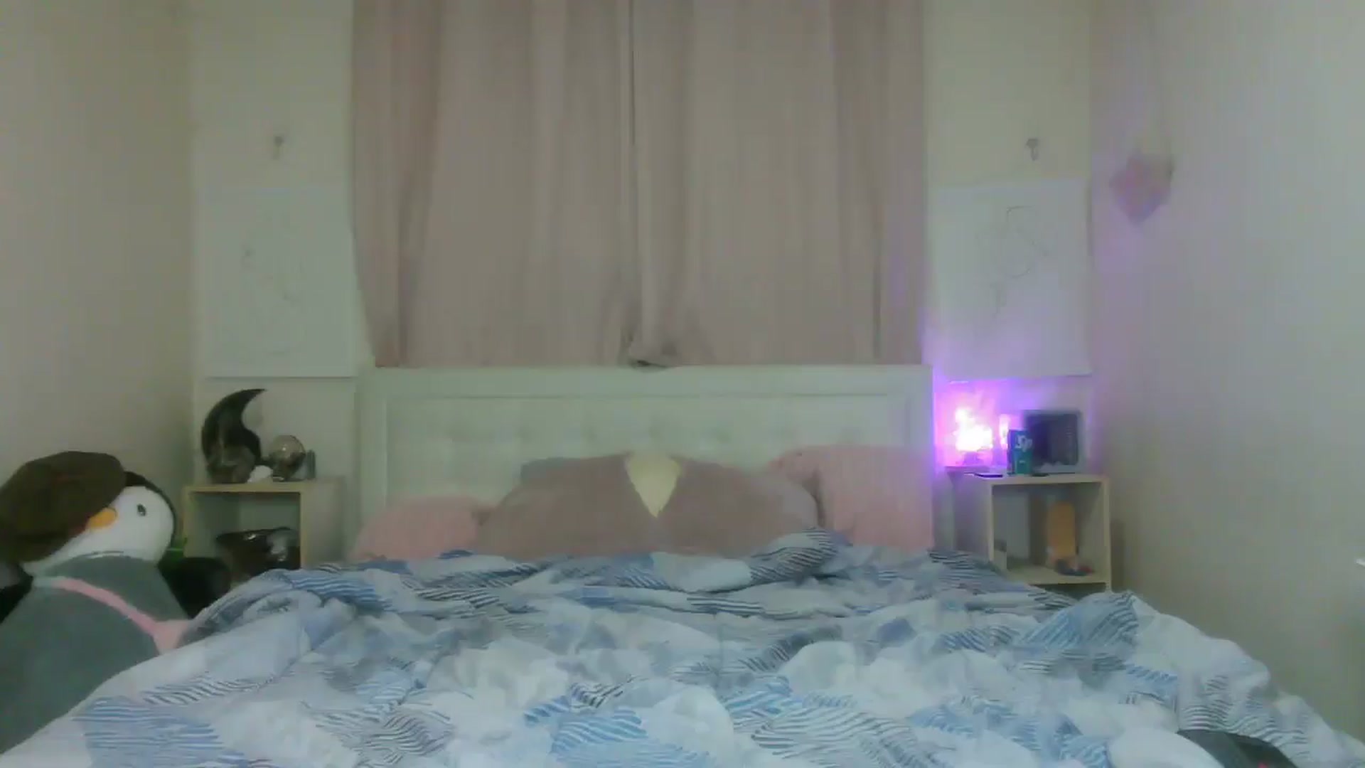 Gallery image thumbnail from TiaLove's myfreecams stream on, 10/26/2025, 12:07 image 9 of 20