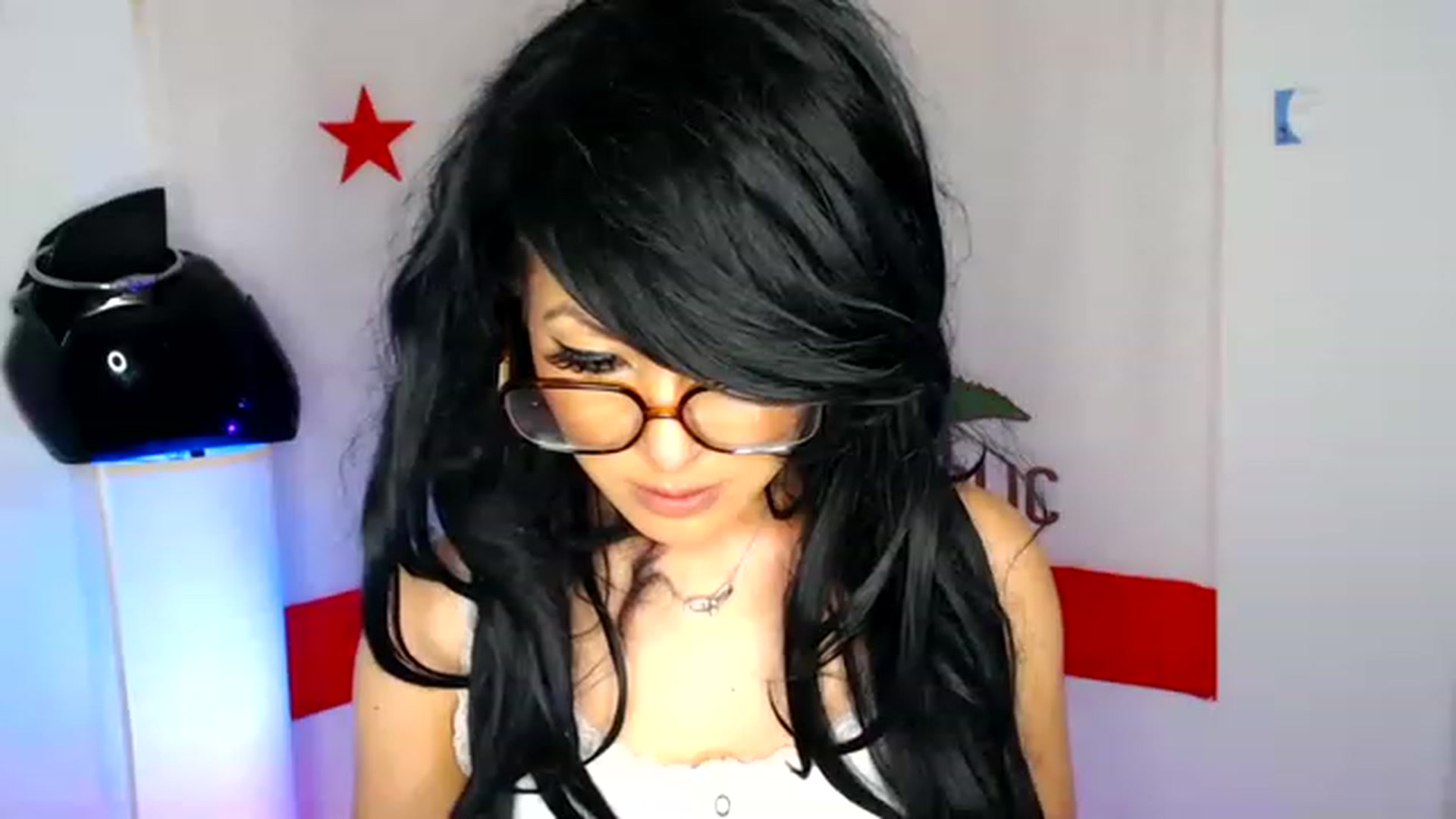 Gallery image thumbnail from Tia_Asaka's myfreecams stream on, 12/10/2022, 14:01 image 19 of 20